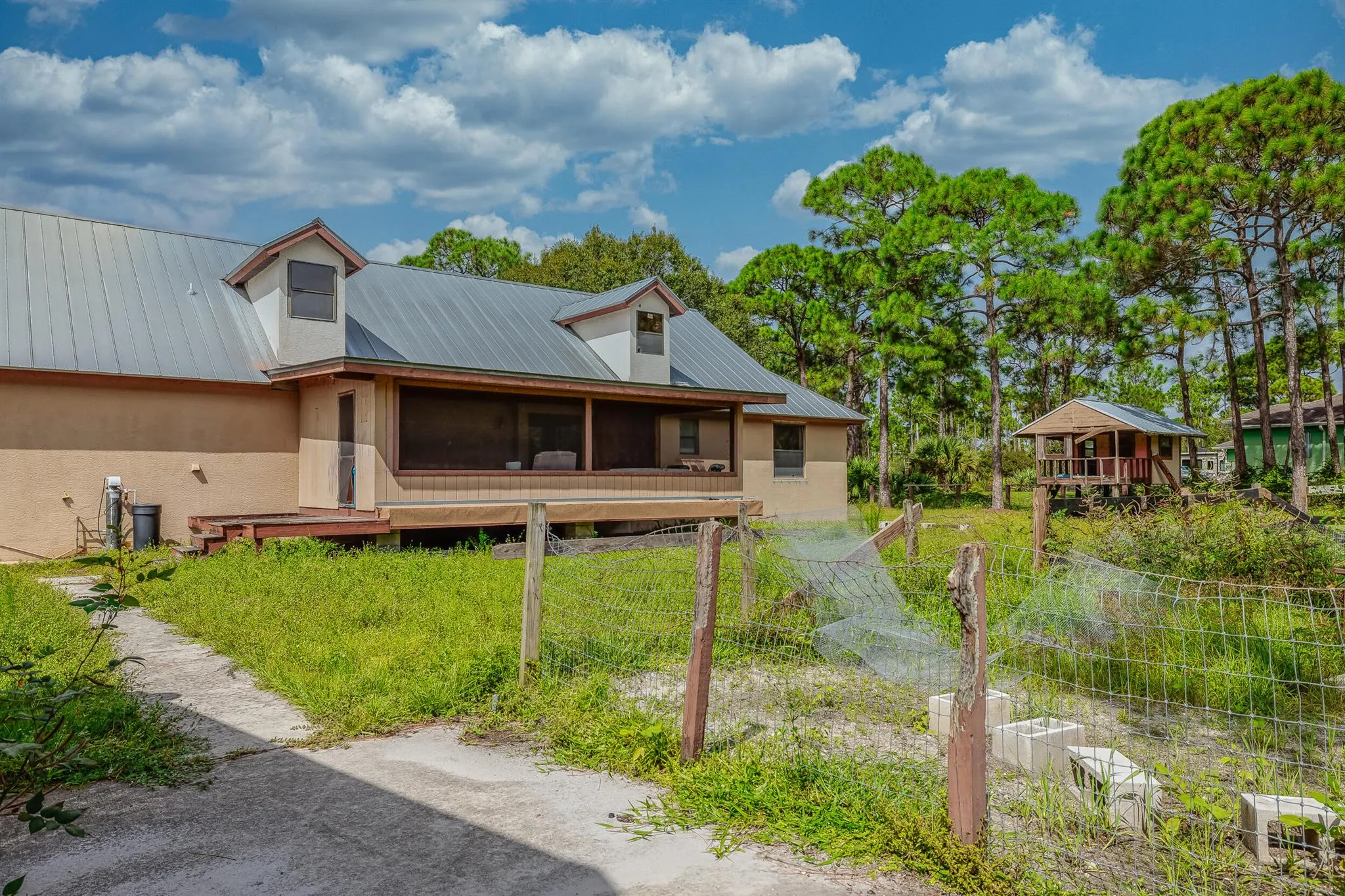 4920 Tree Top Trail
