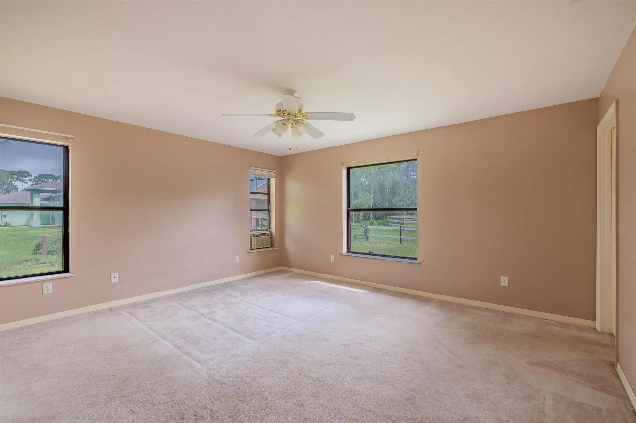 4920 Tree Top Trail