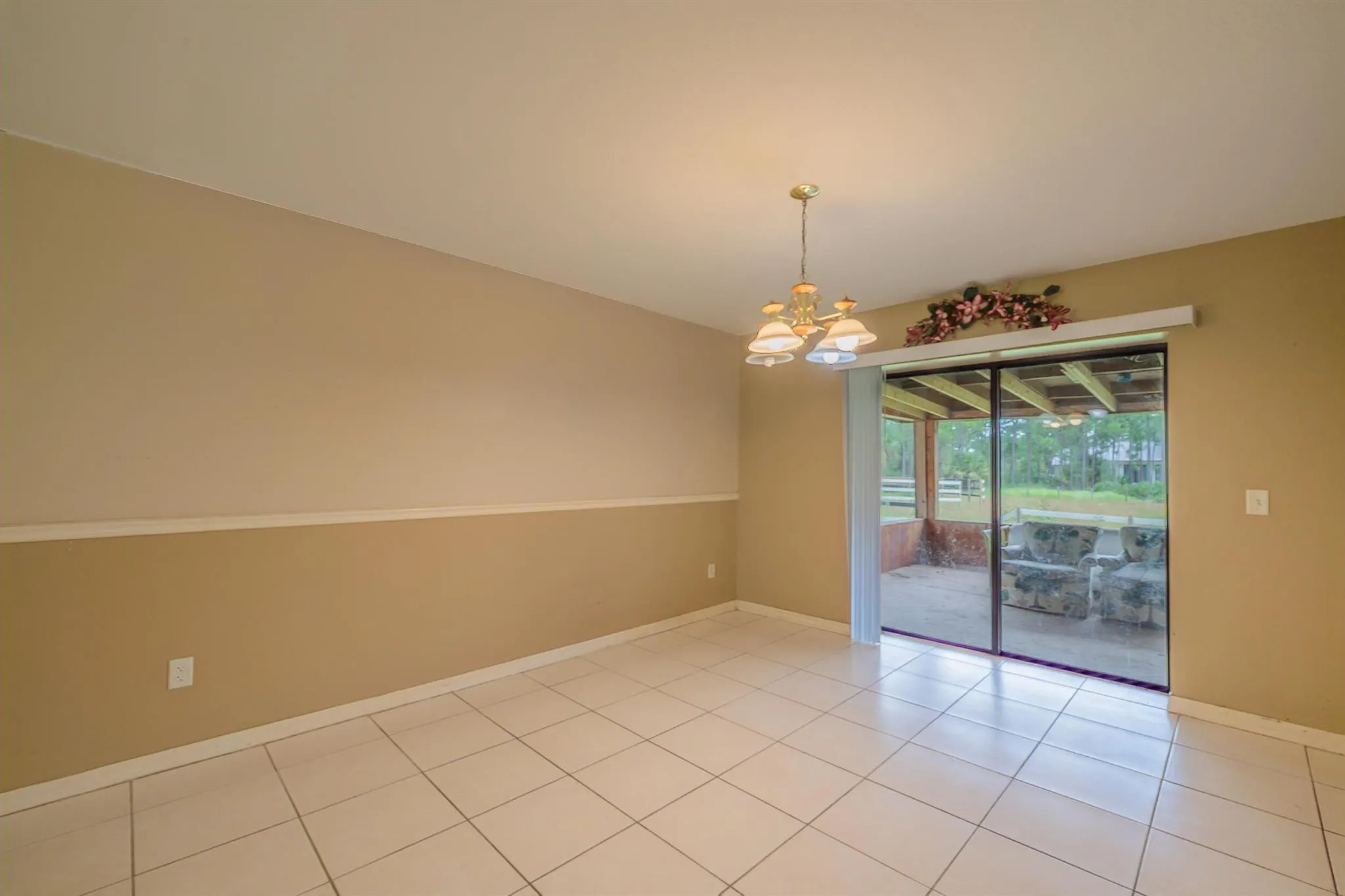4920 Tree Top Trail