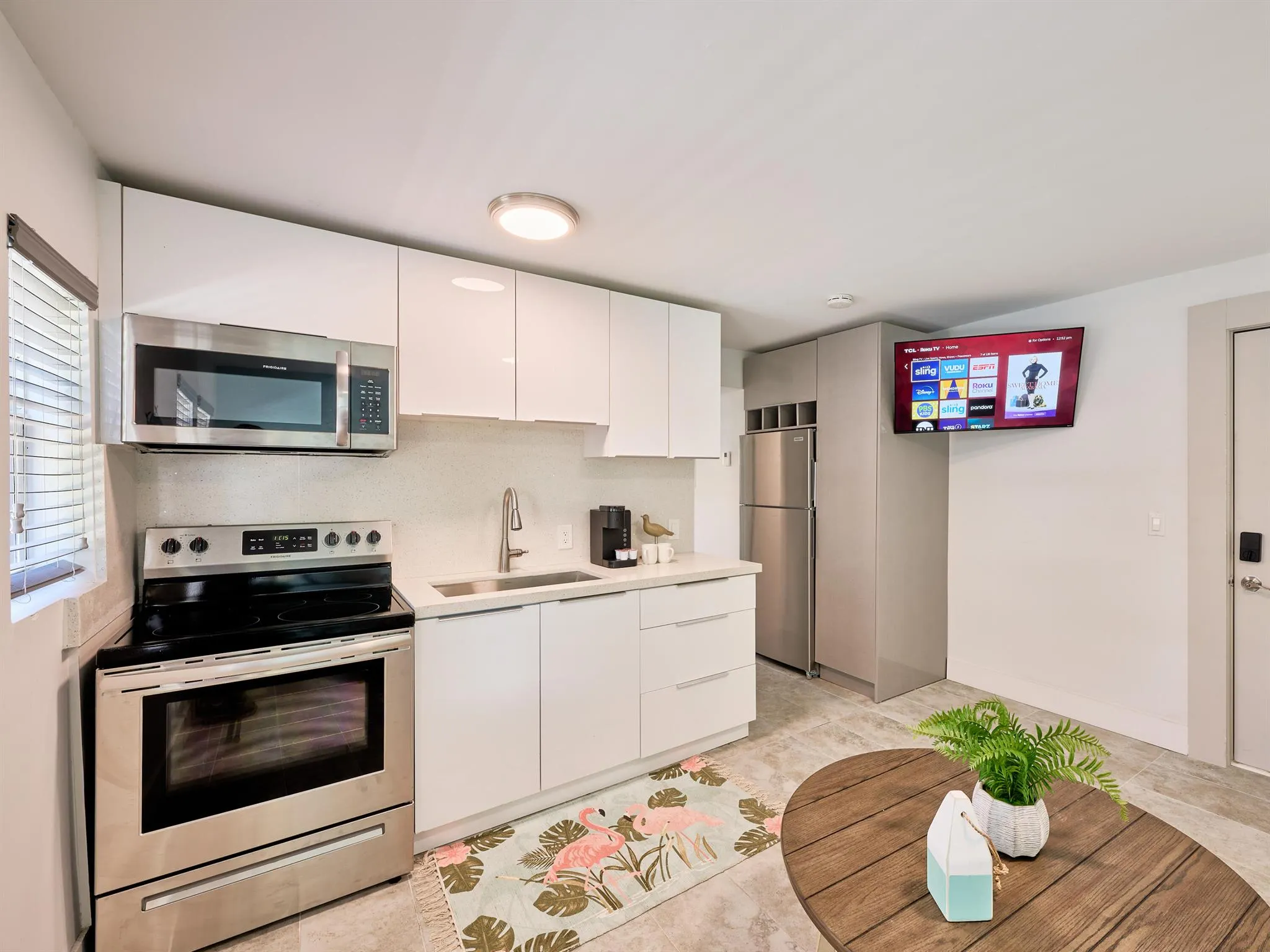 2020 Washington Street, #7