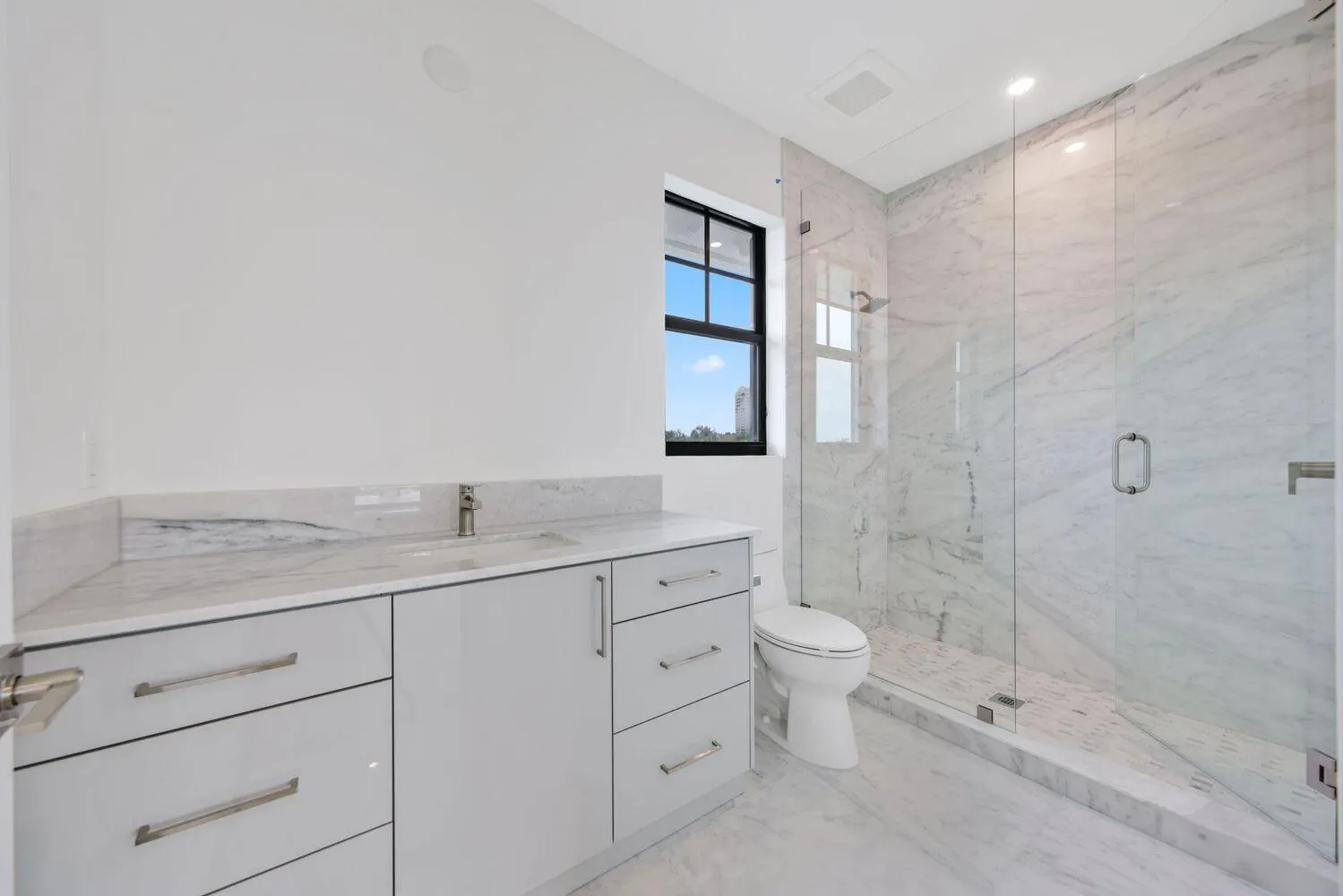 1211 Gulfstream Way