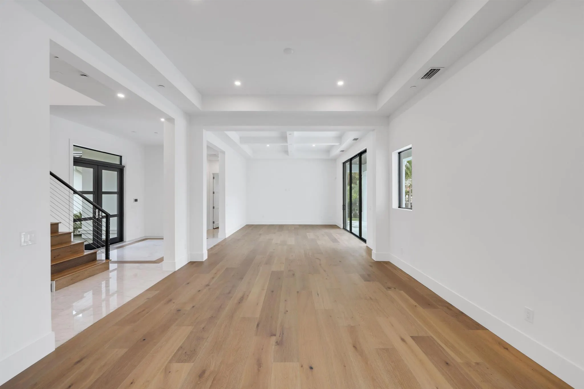 1211 Gulfstream Way