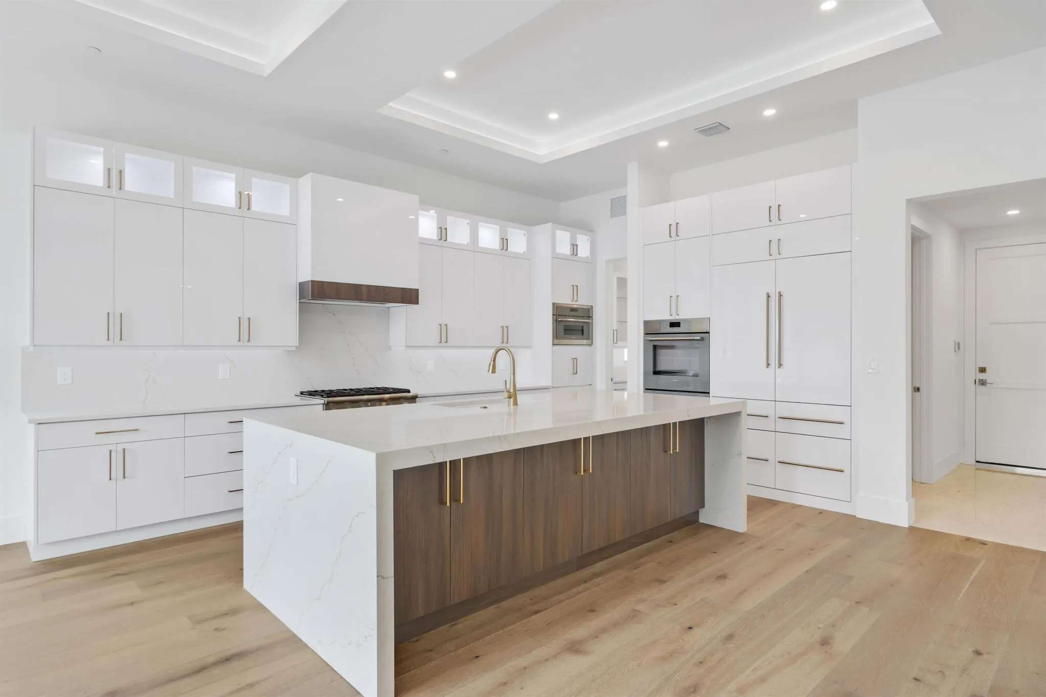 1211 Gulfstream Way