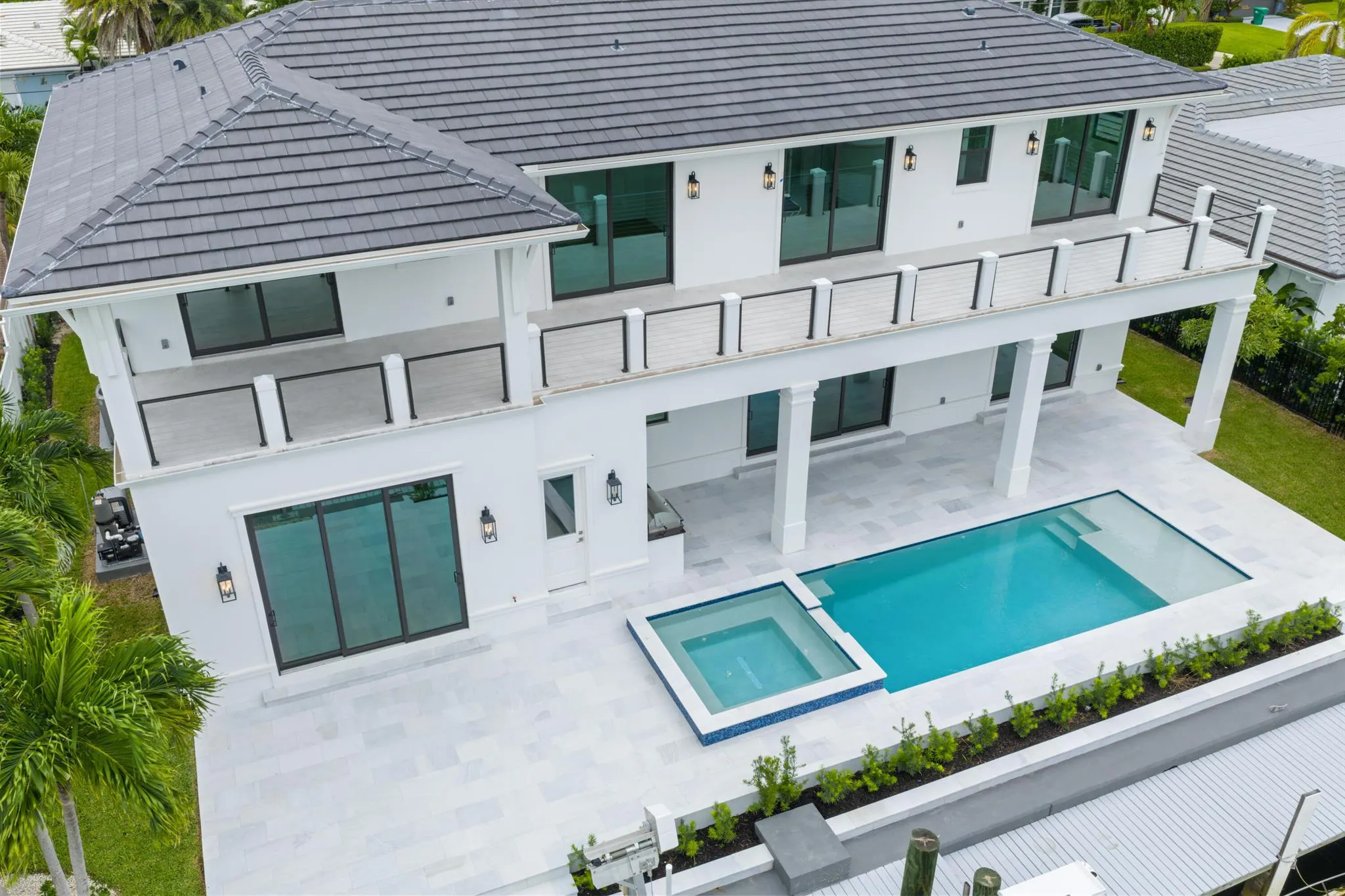 1211 Gulfstream Way