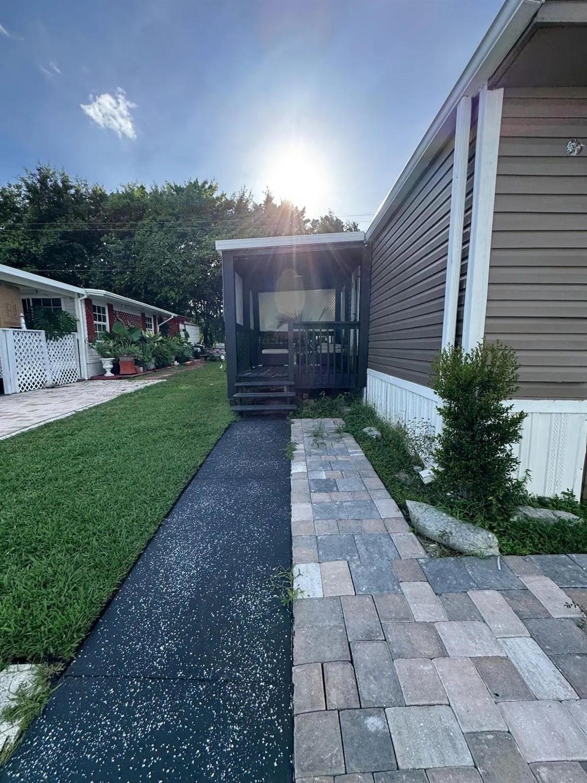 102 Plantation Blvd,
