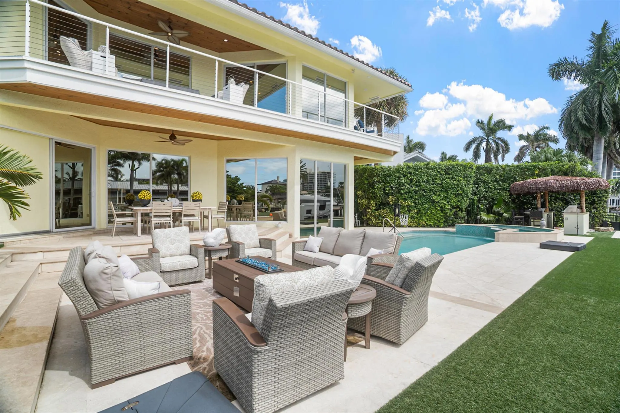 968 Hyacinth Drive
