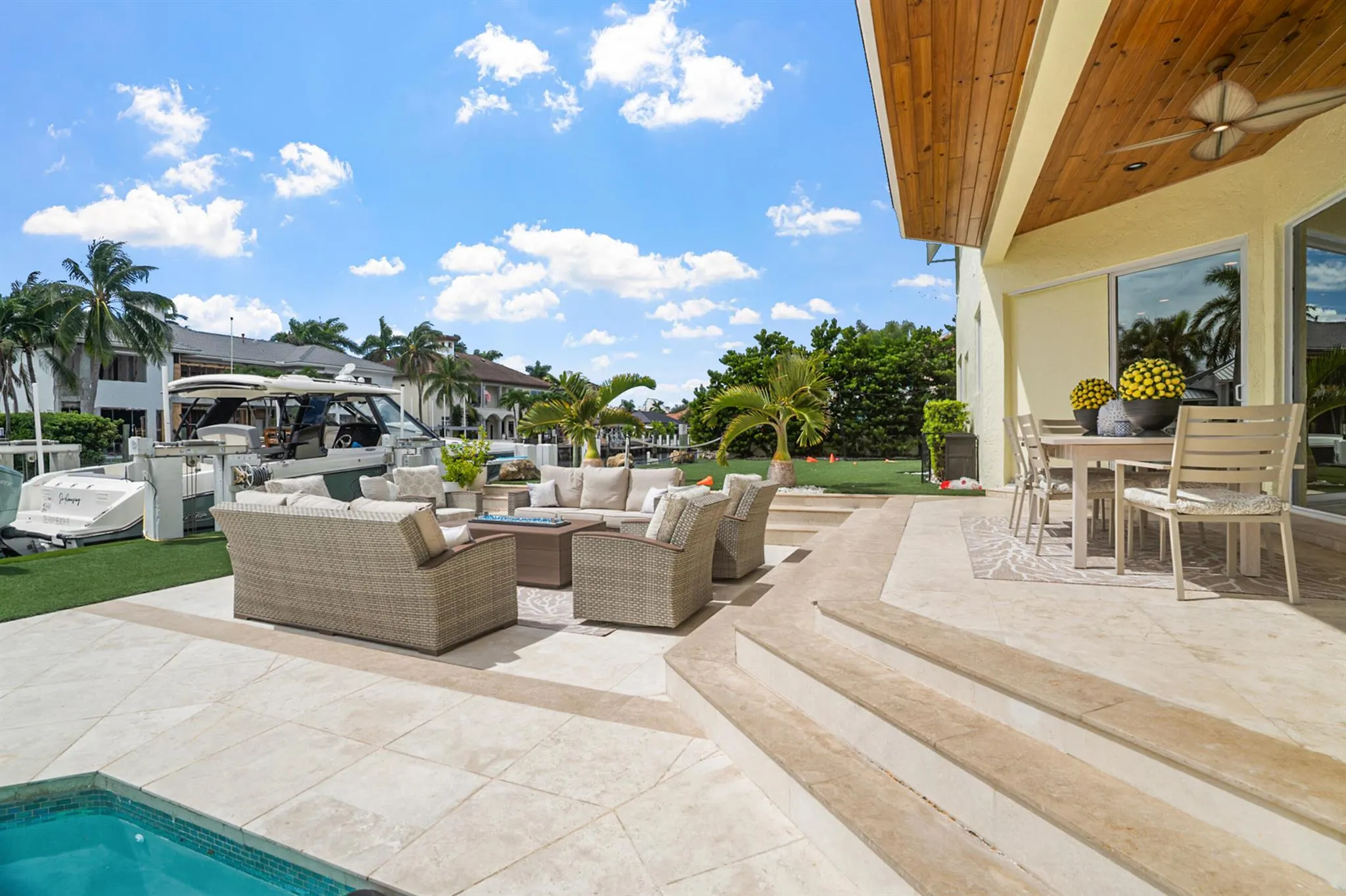 968 Hyacinth Drive