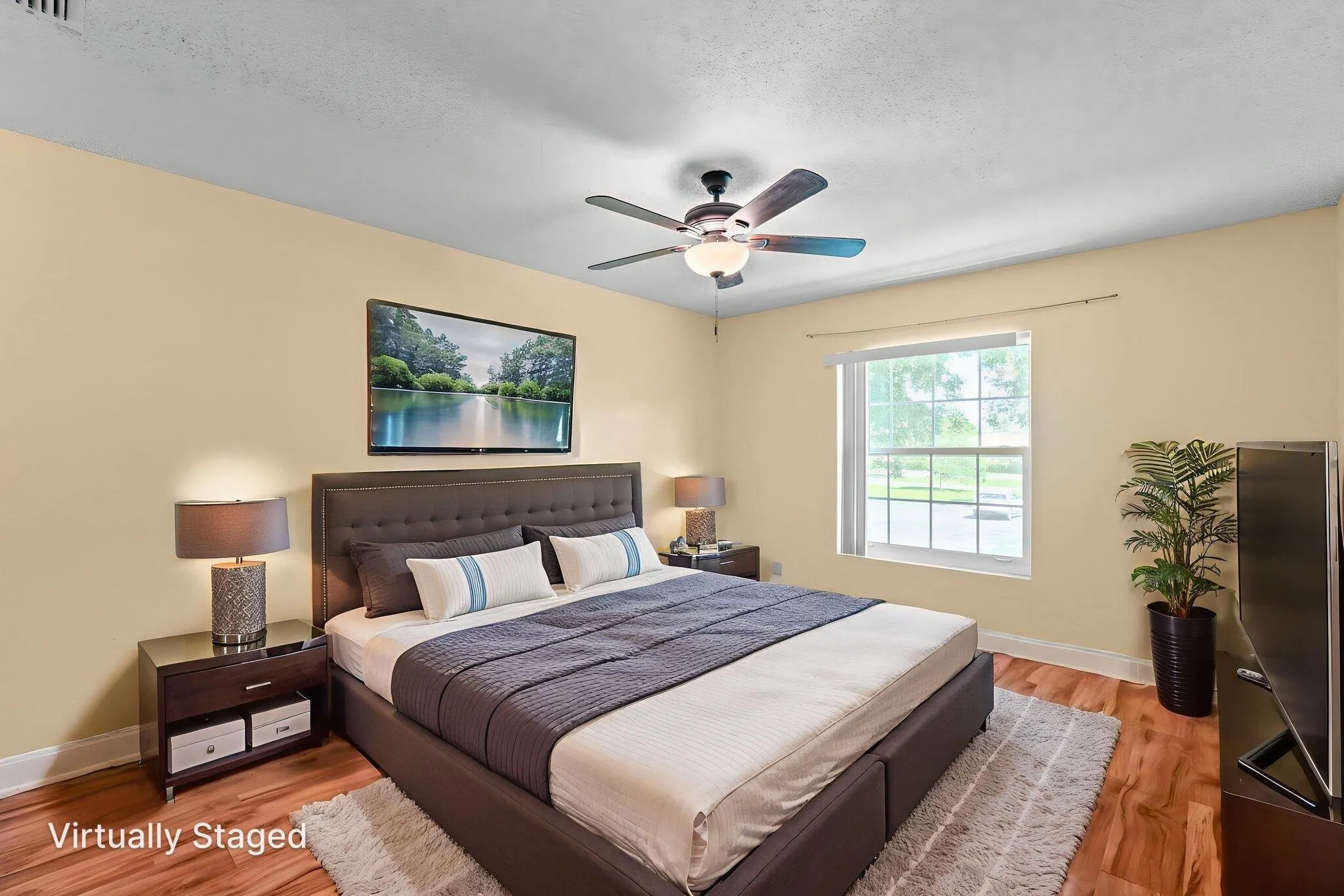 5850 NW 57th Avenue, #5
