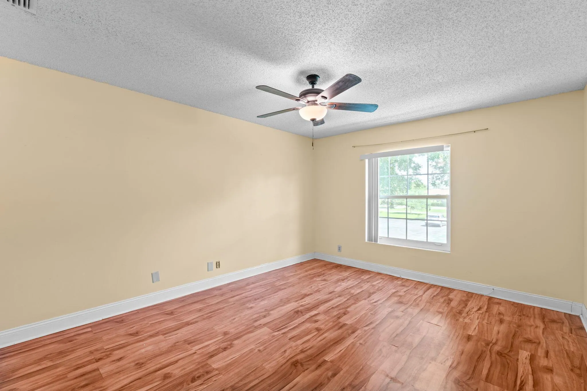 5850 NW 57th Avenue, #5