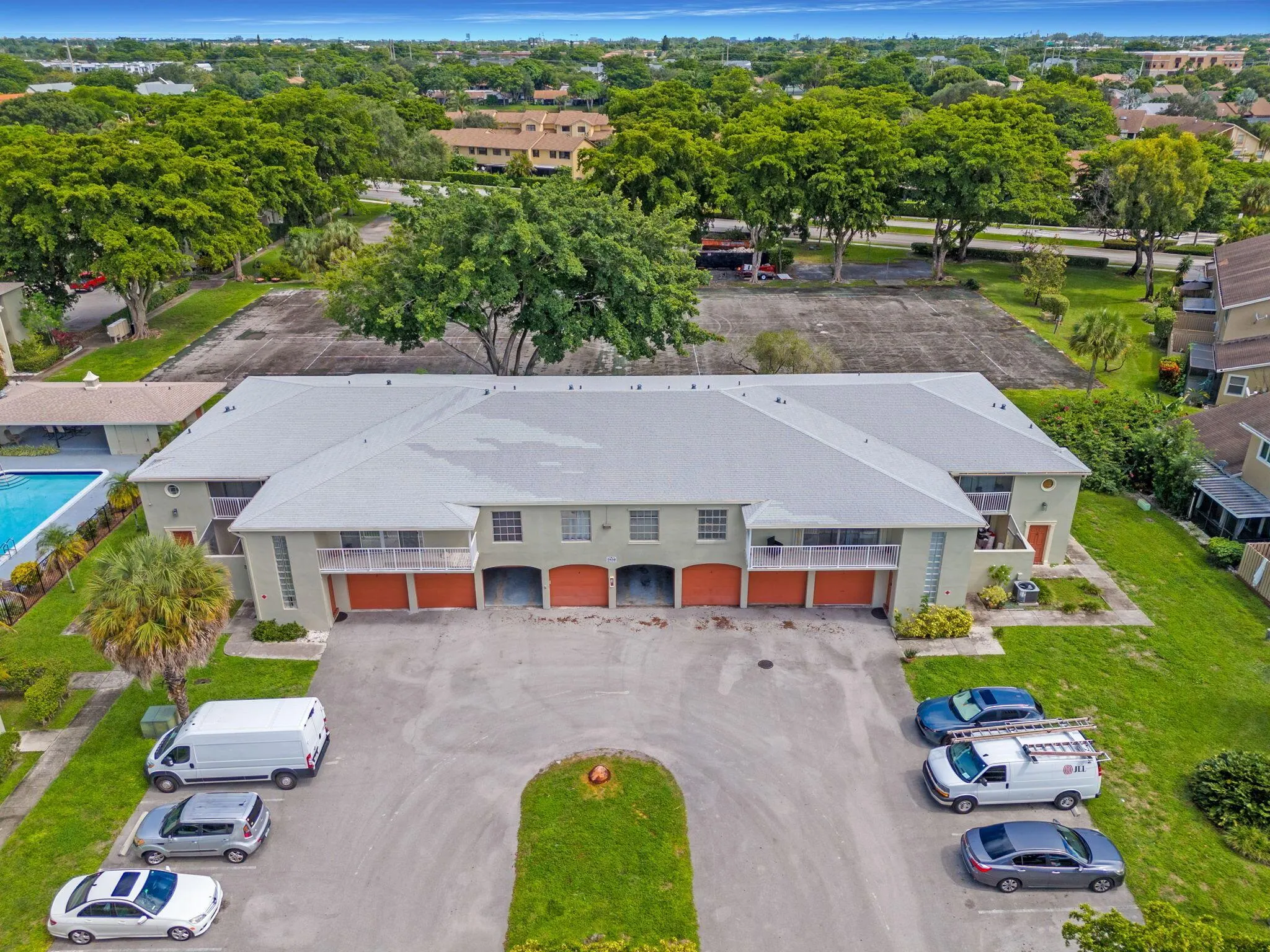 5850 NW 57th Avenue, #5