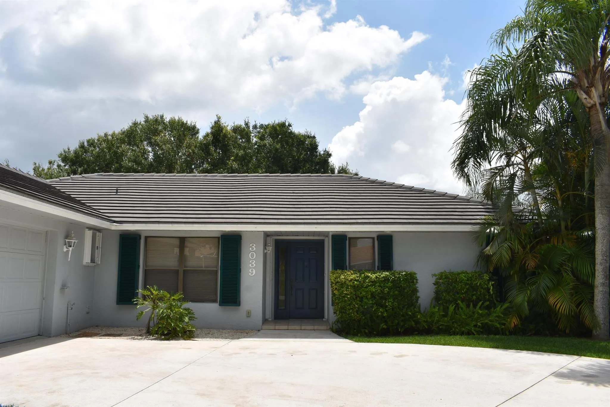 3039 SW Seaboard Avenue