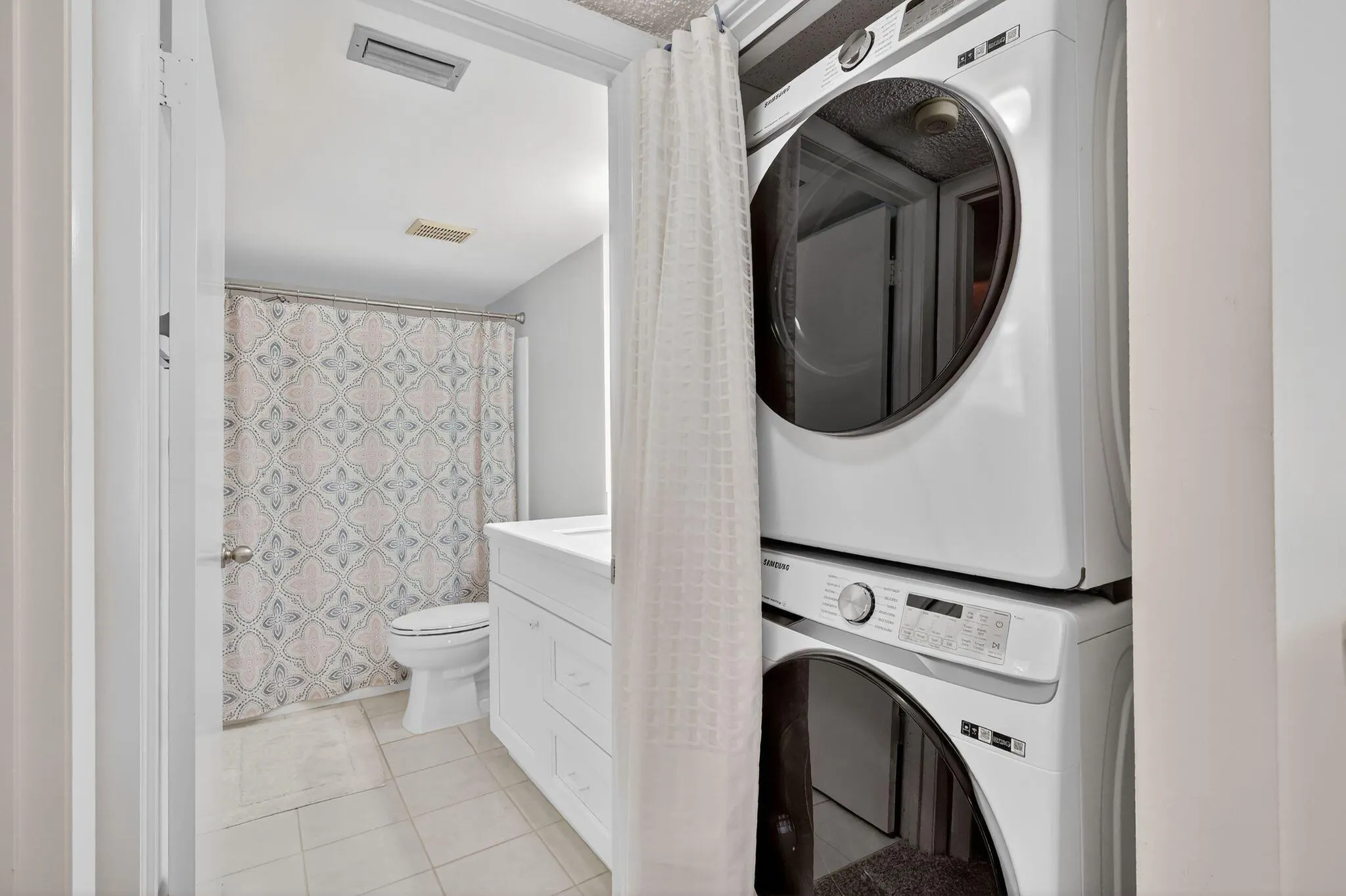 181 SW South River Drive, #106