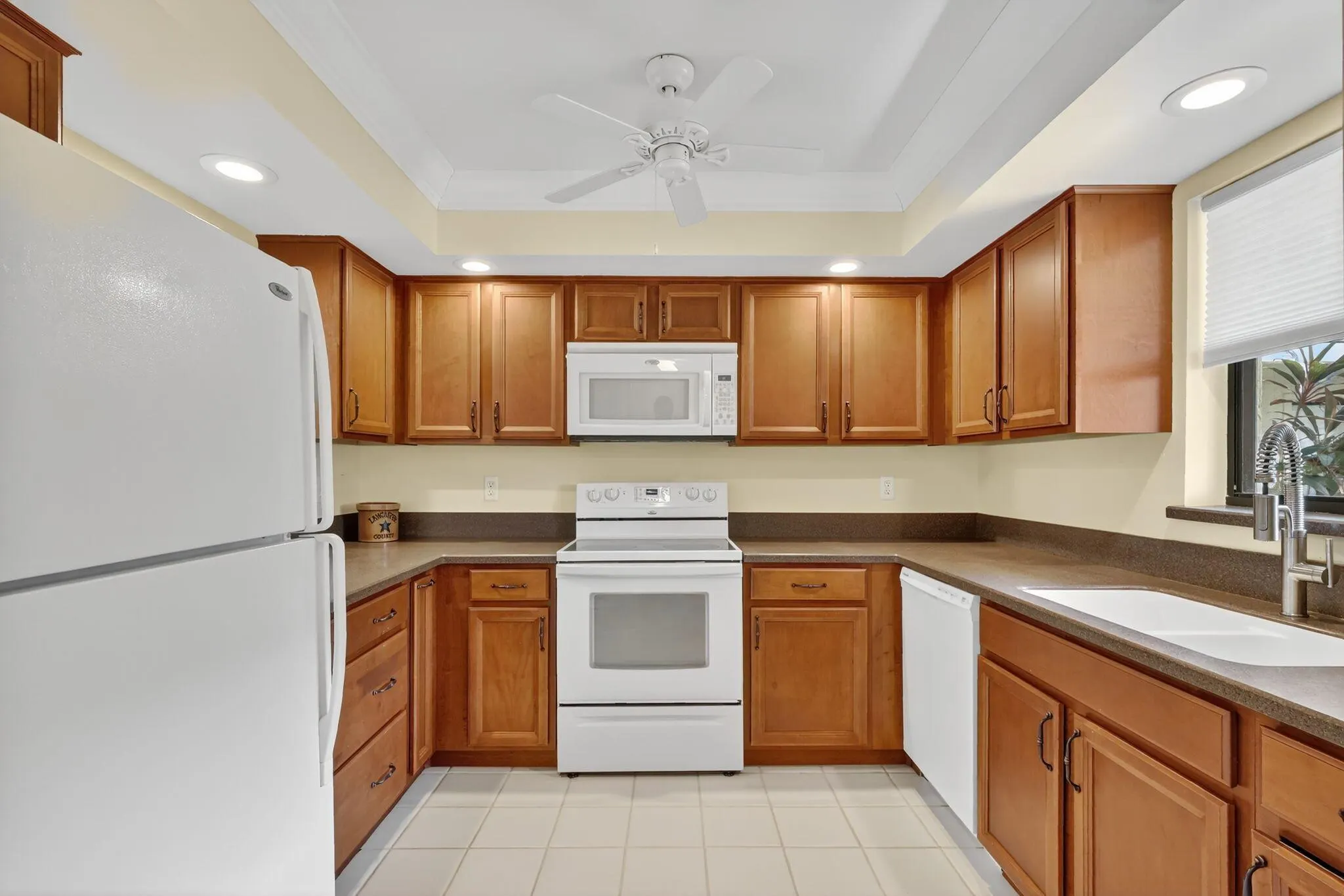 181 SW South River Drive, #106