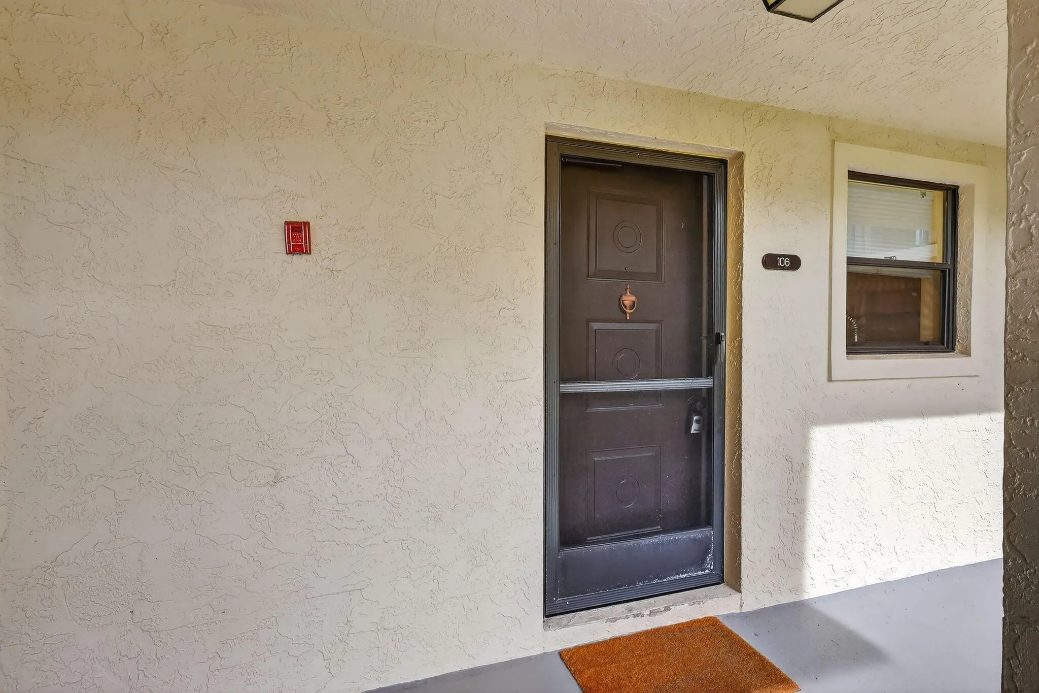 181 SW South River Drive, #106