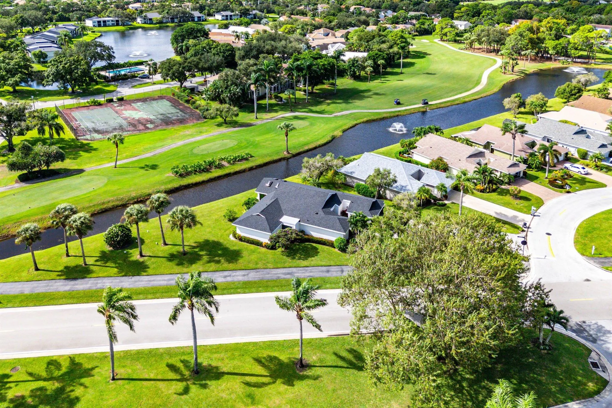 6746 Touchstone Circle