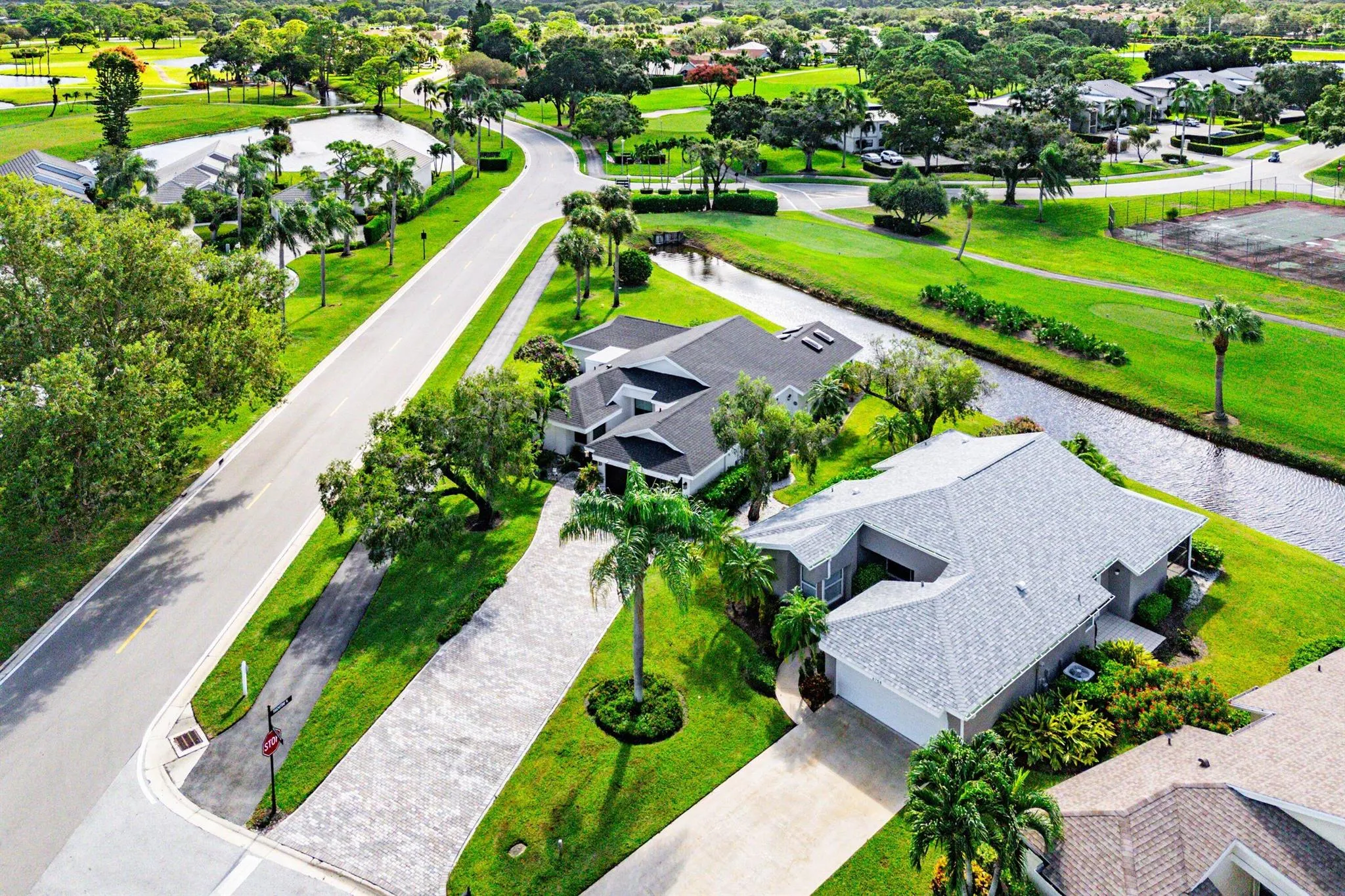 6746 Touchstone Circle