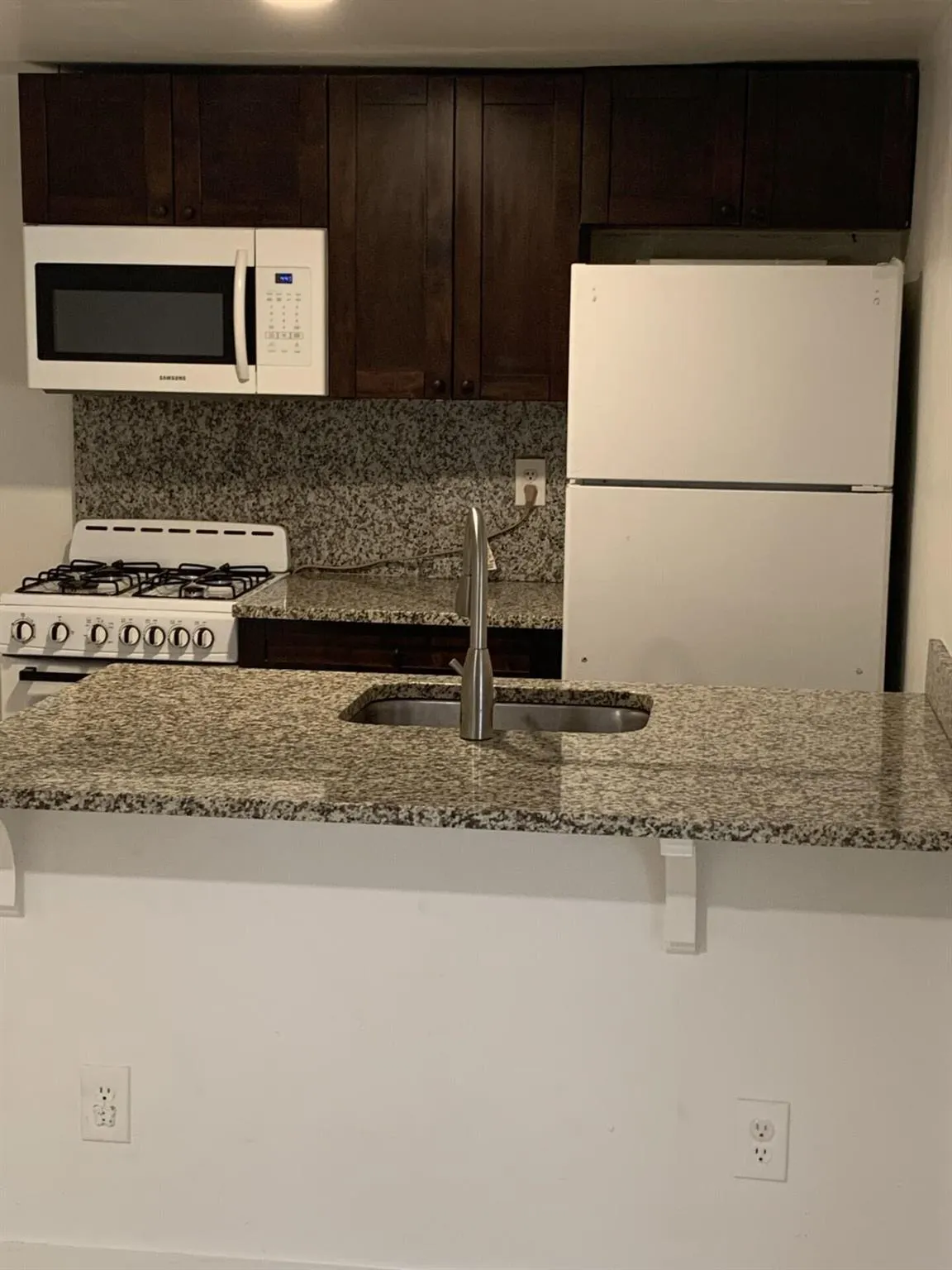 4561 Lake Avenue, #9