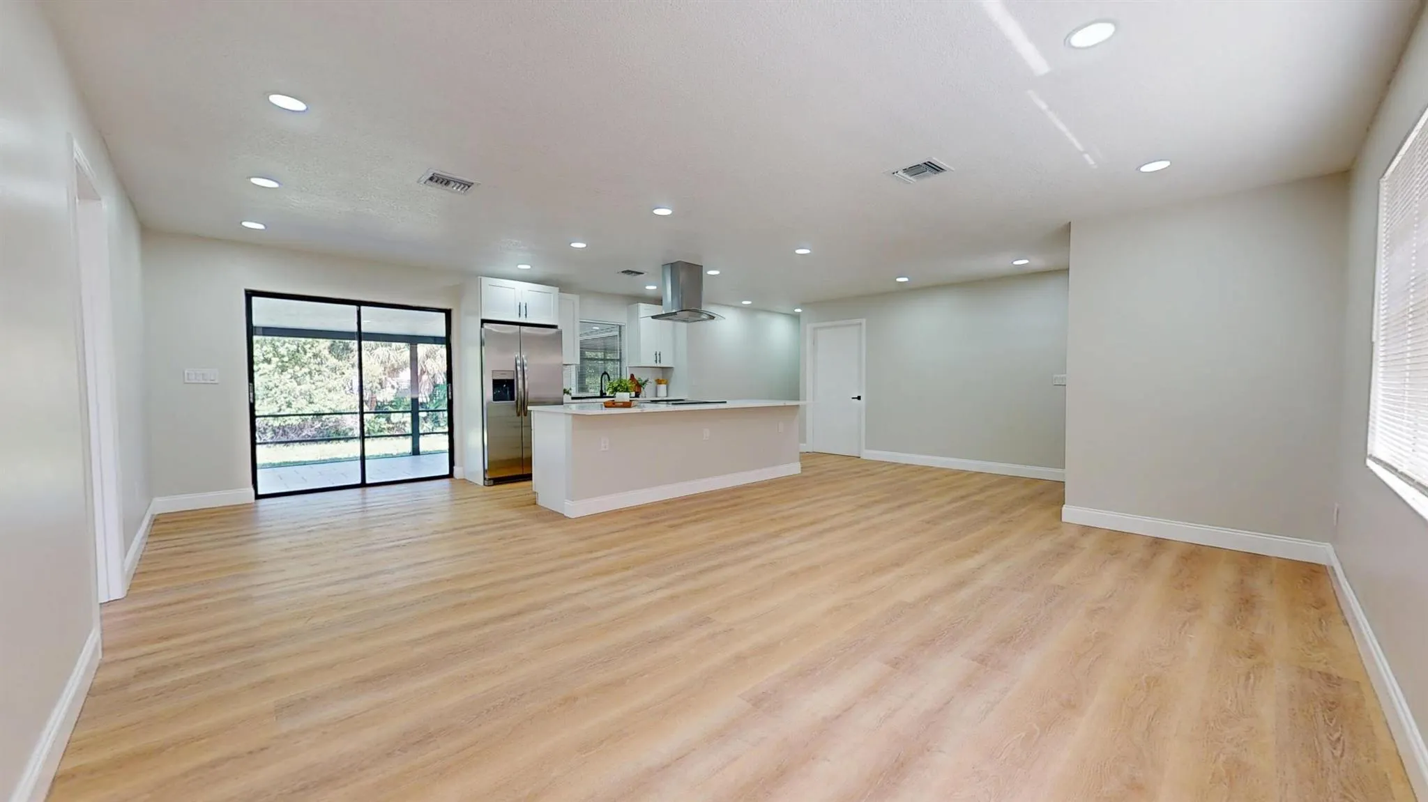 2141 Hypoluxo Road