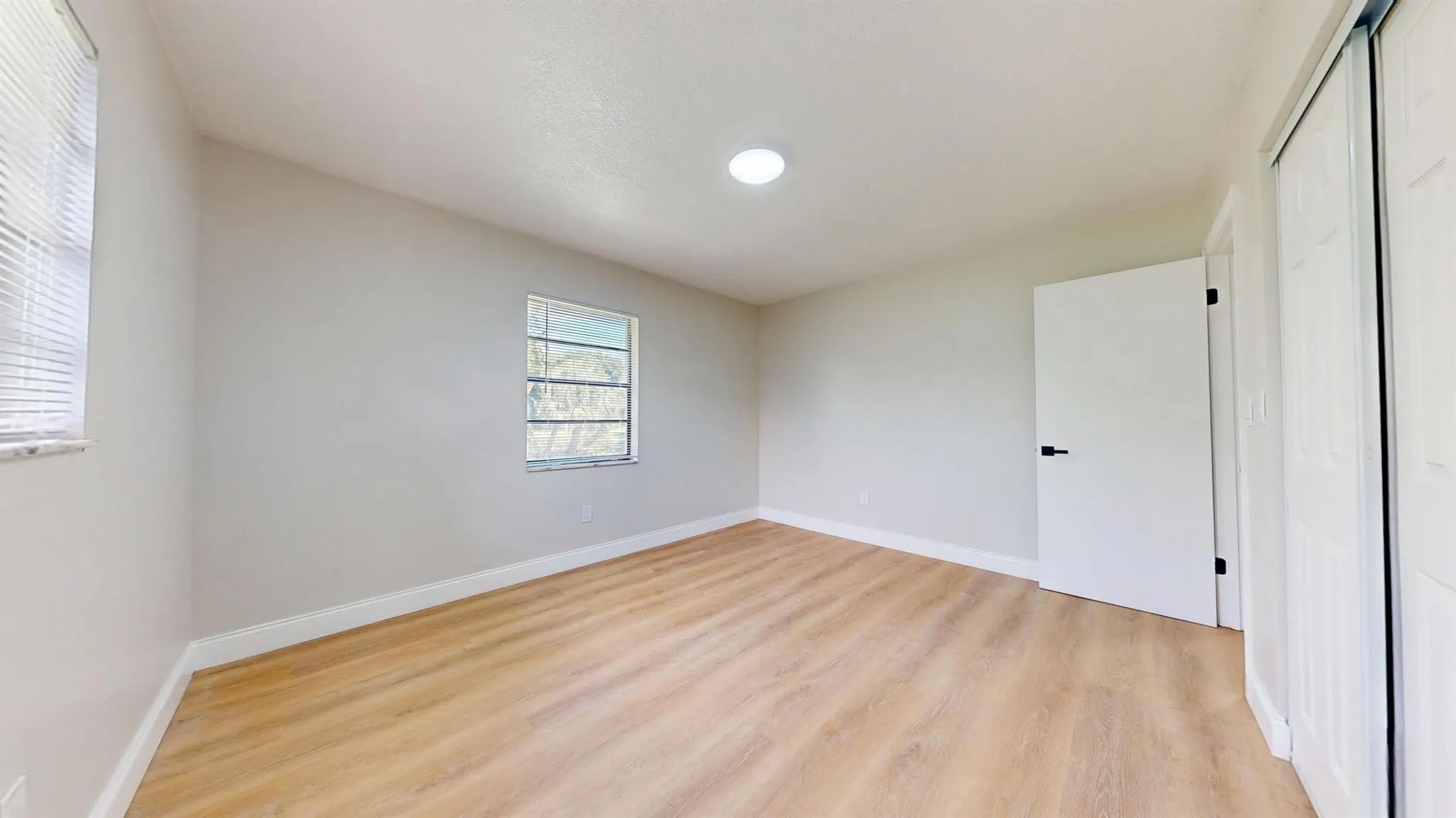 2141 Hypoluxo Road