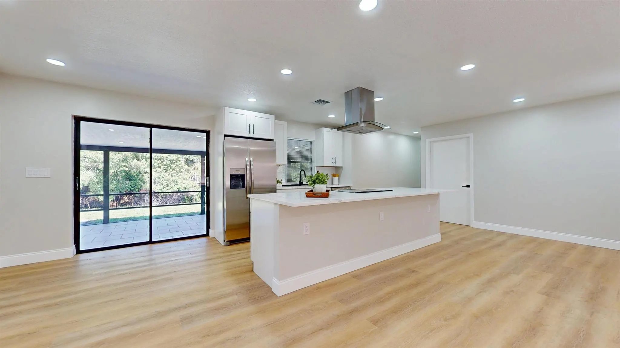 2141 Hypoluxo Road