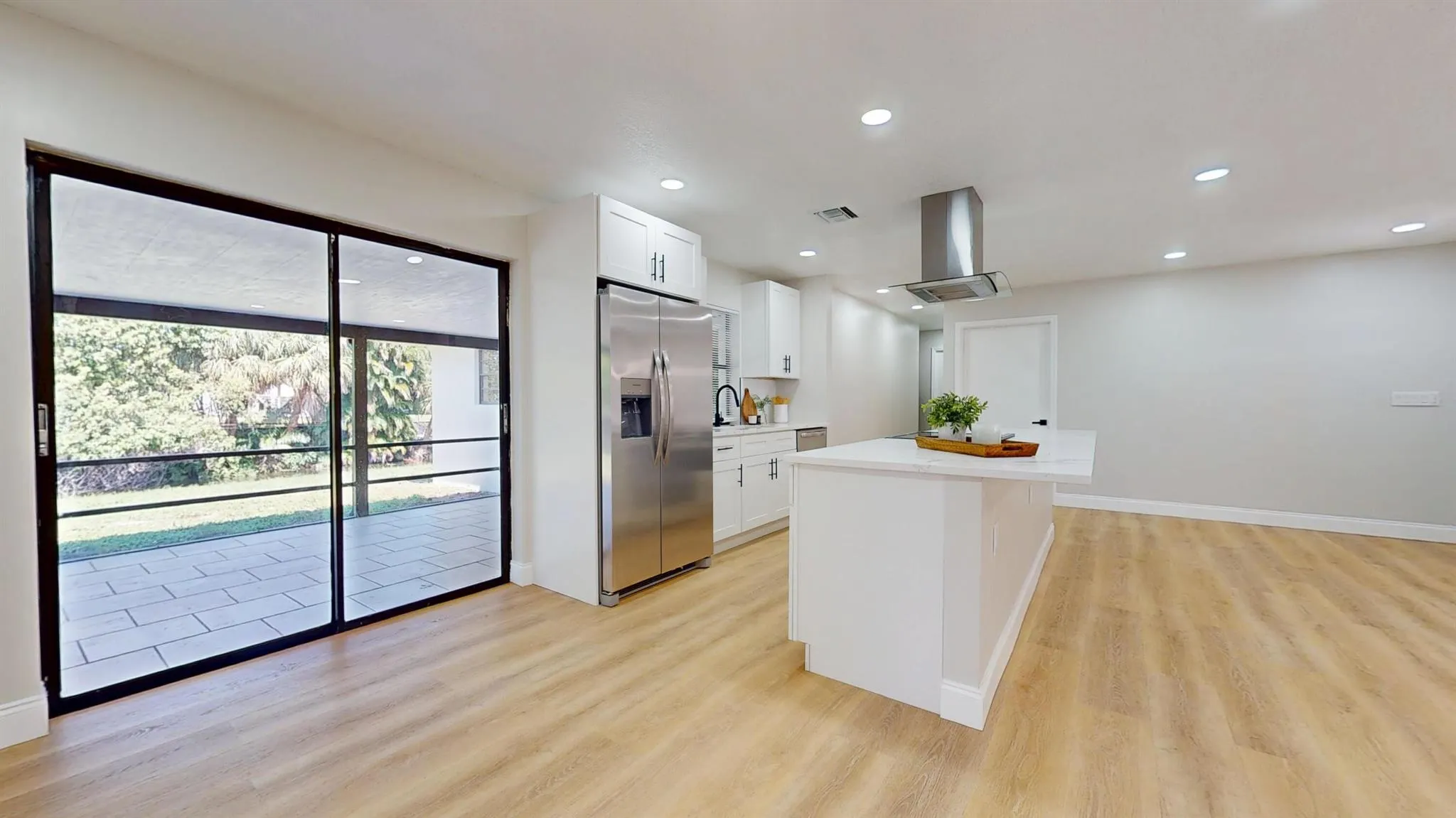 2141 Hypoluxo Road