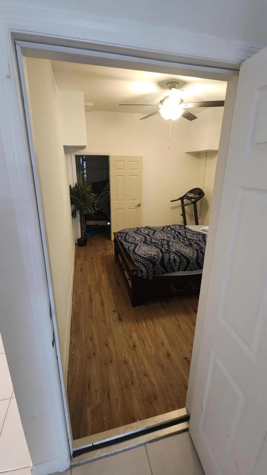6002 Clydesdale Court