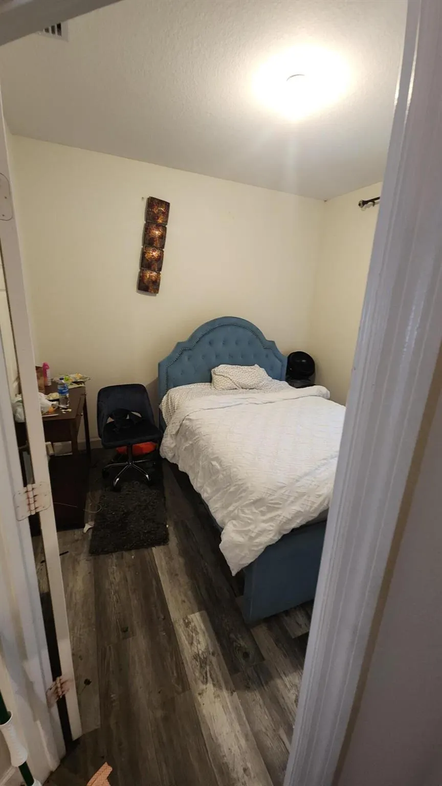 6002 Clydesdale Court