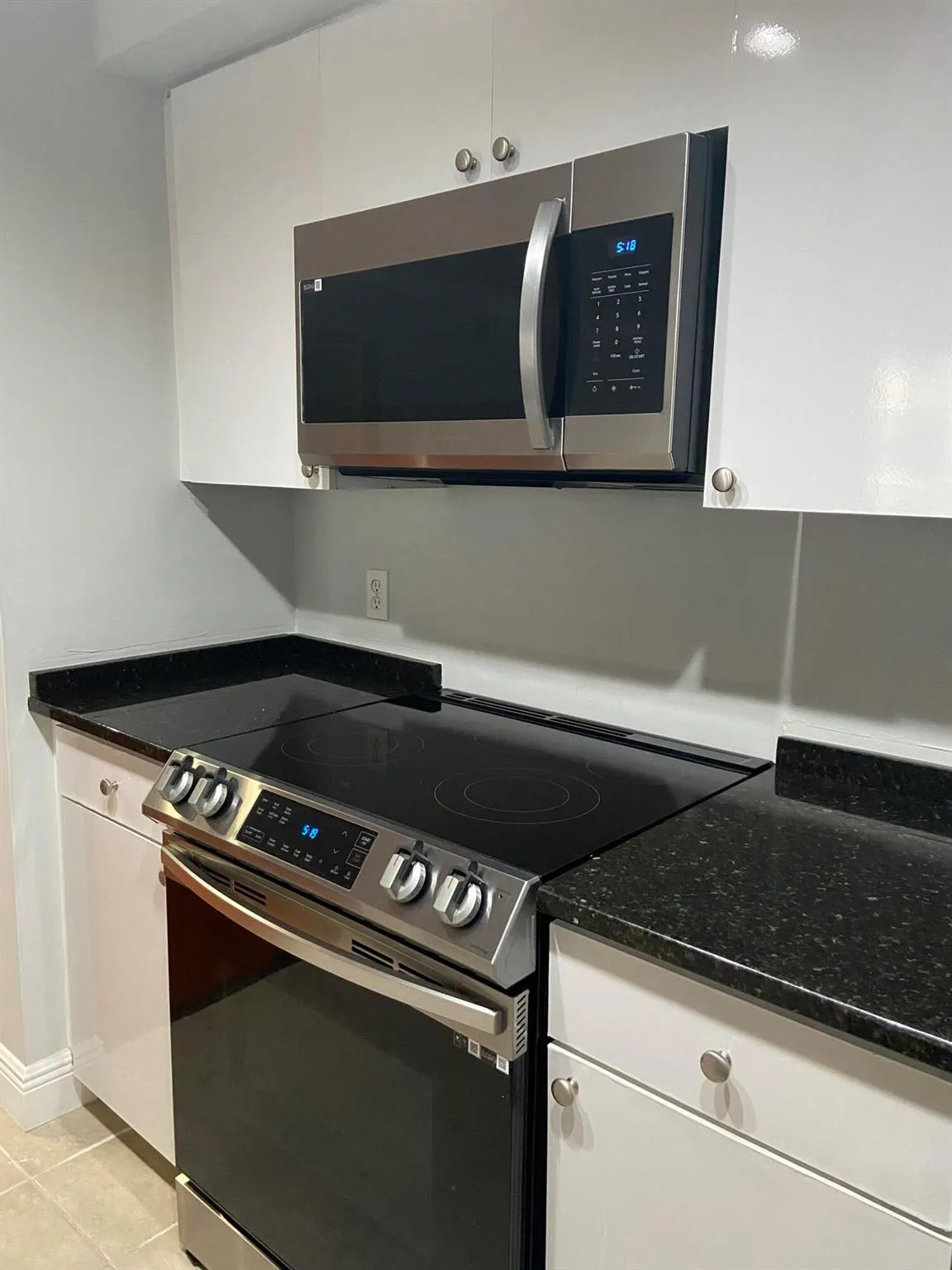 1919 Van Buren Street, #601