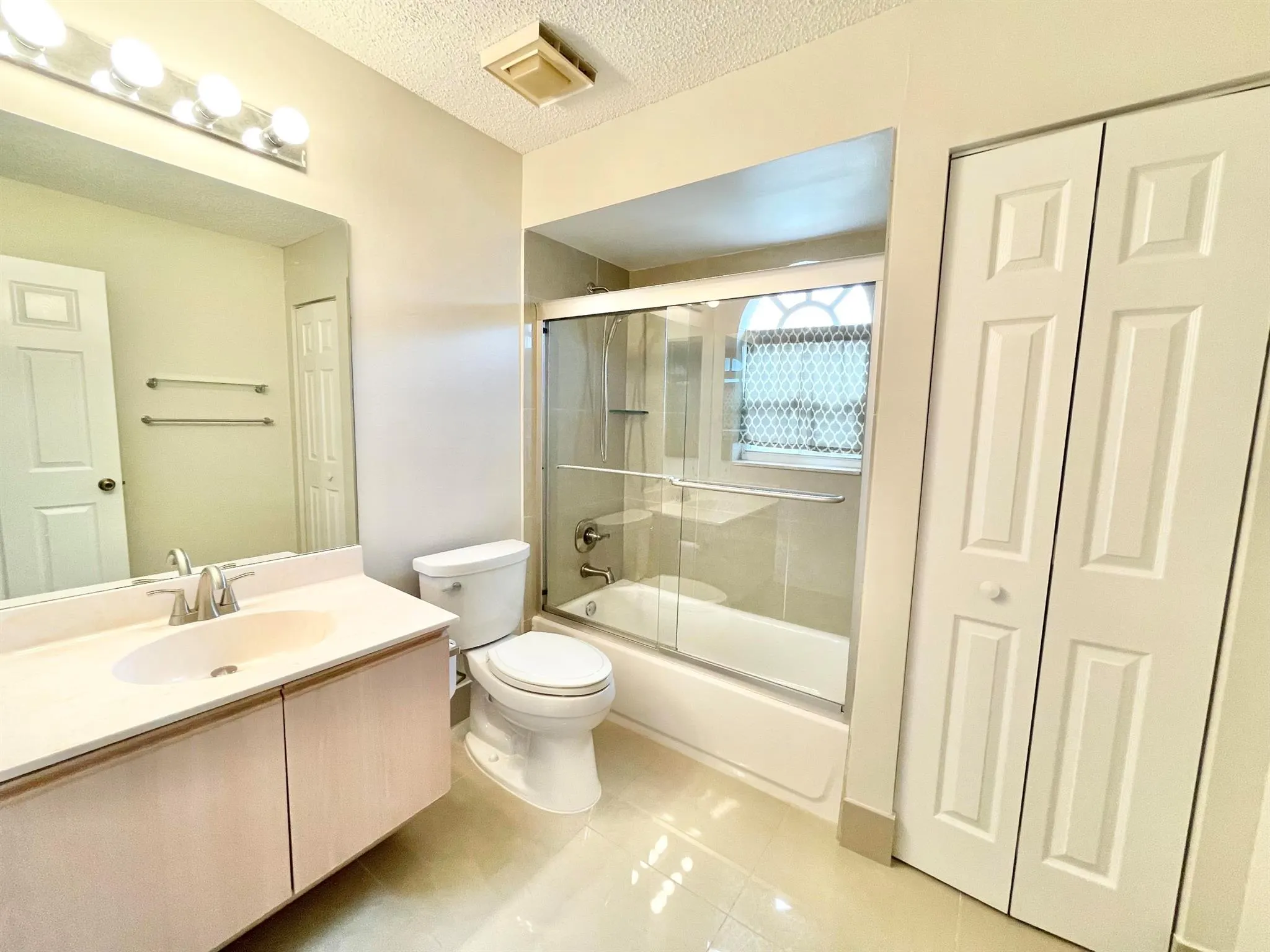9593 Tavernier Drive