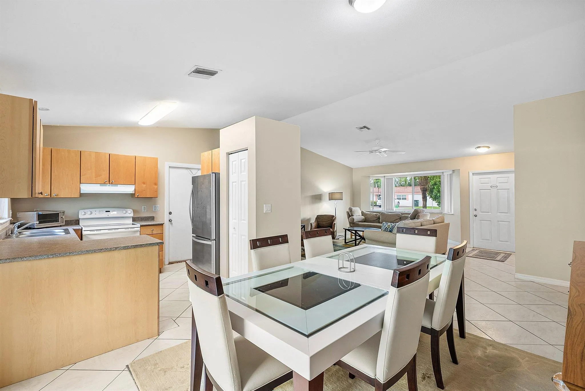 165 NW 8th Street