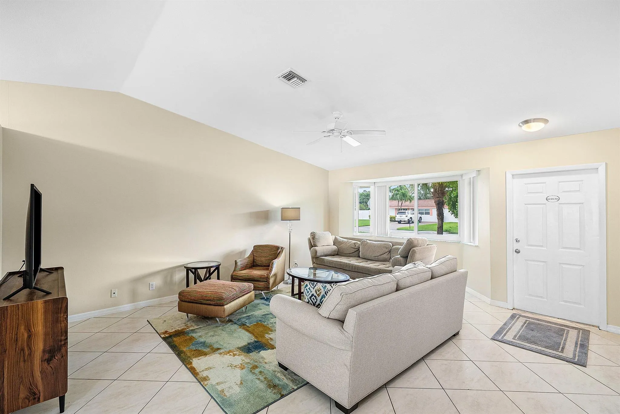 165 NW 8th Street