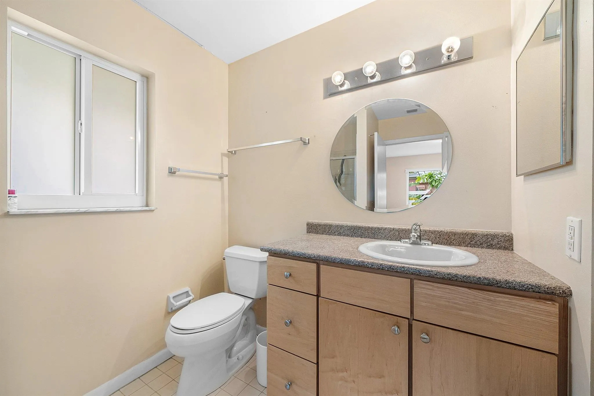 165 NW 8th Street