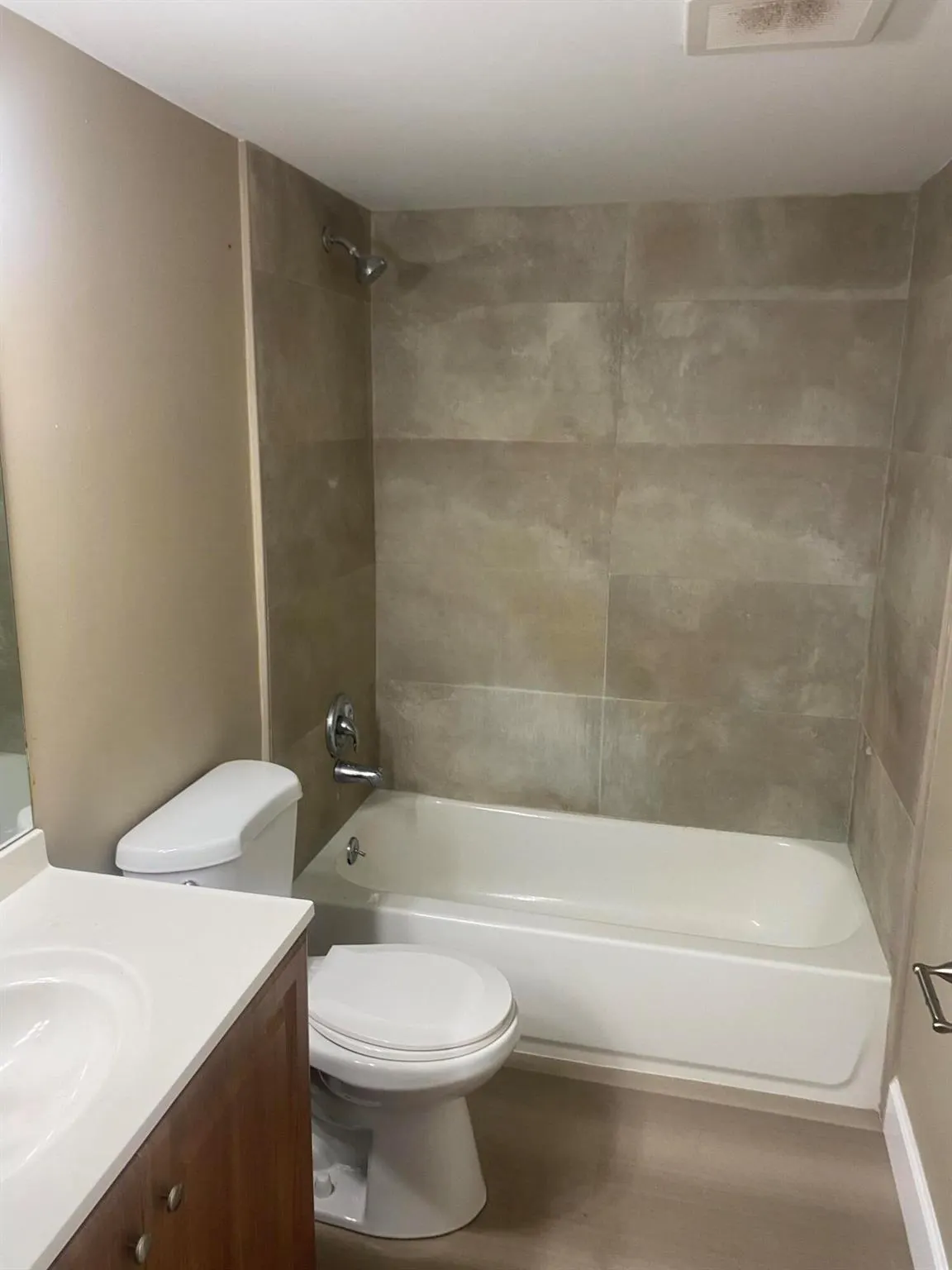 2181 W Woolbright Road, #N201