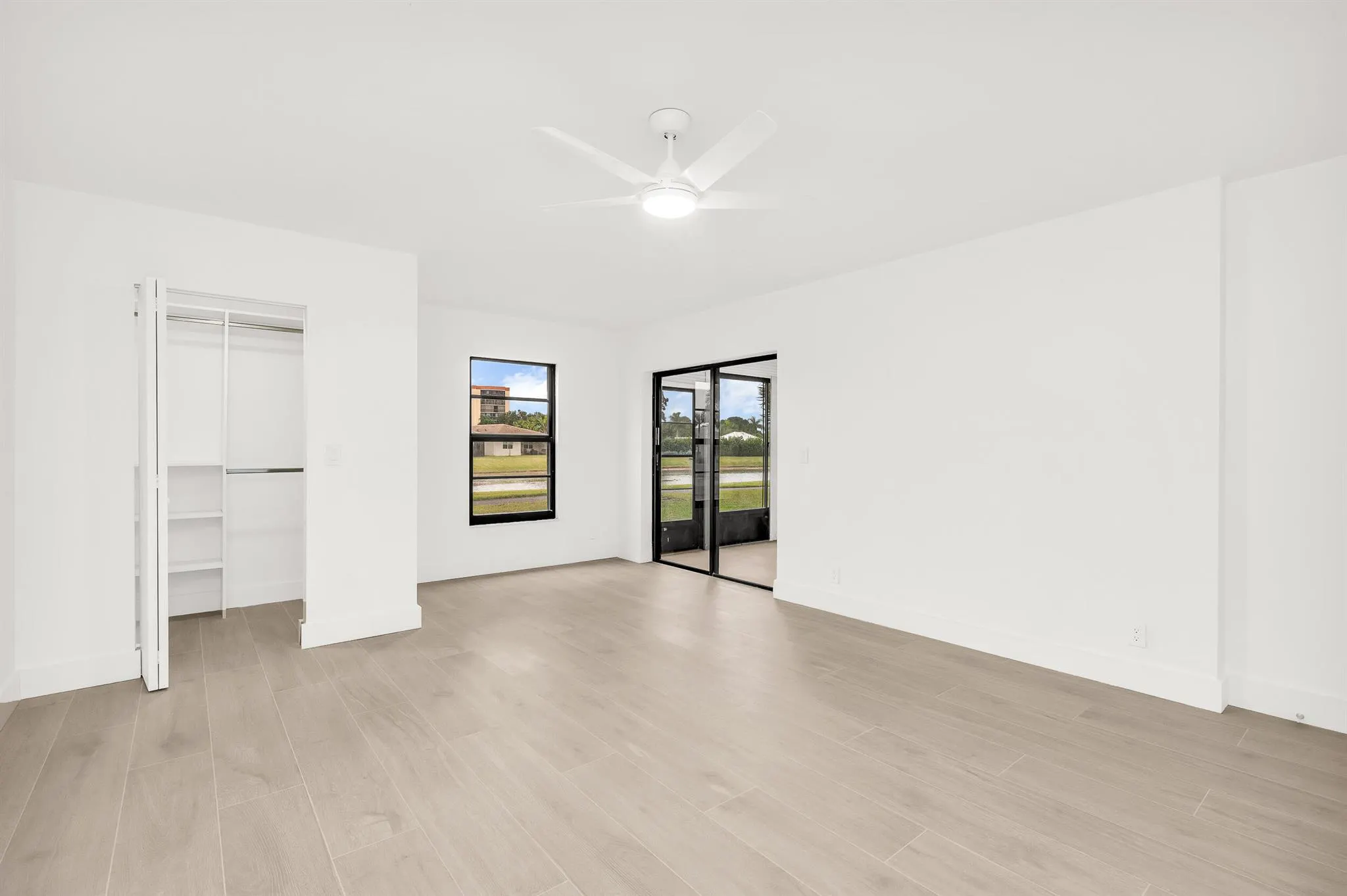 7290 Kinghurst Drive, #102