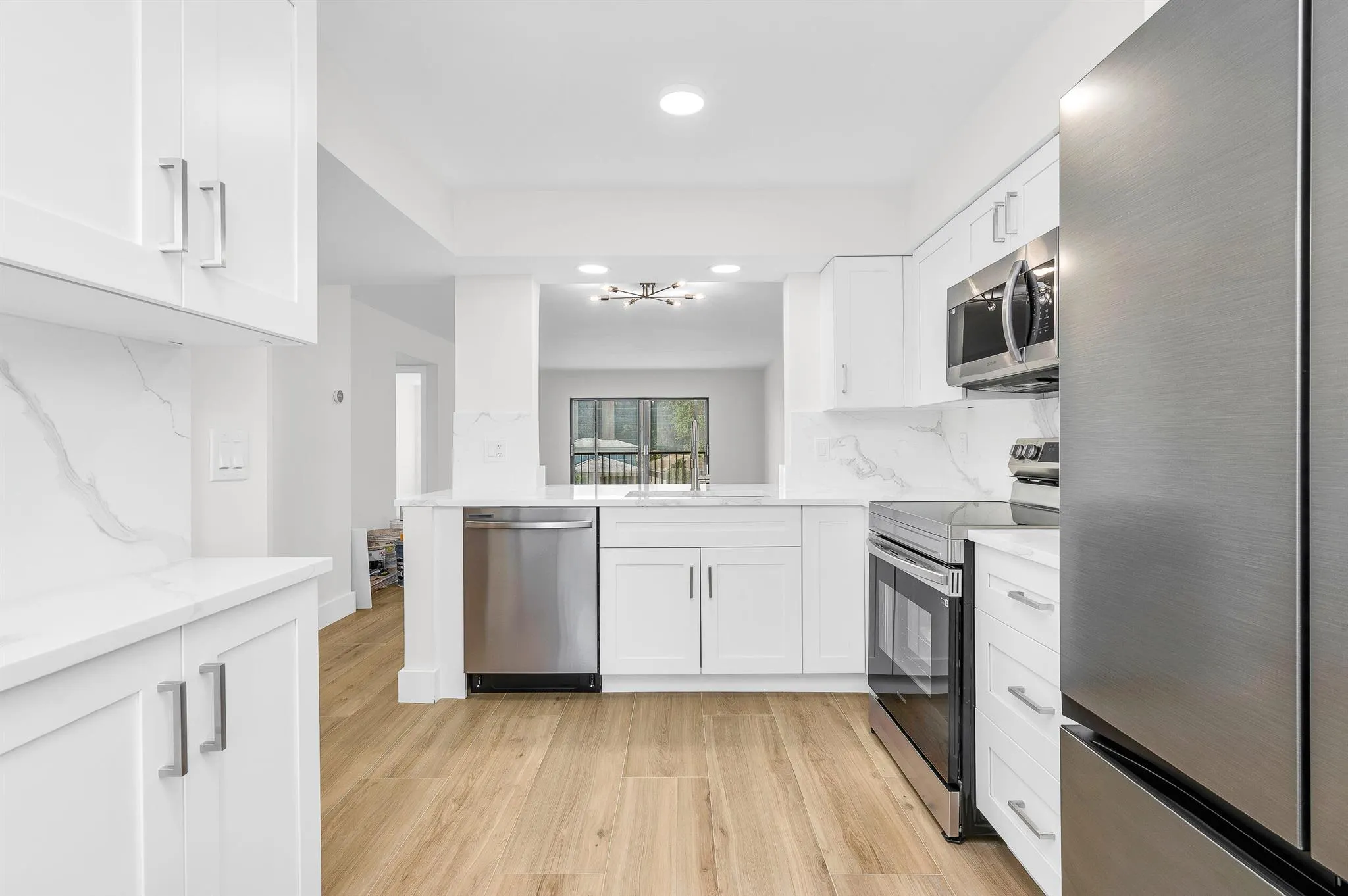 7290 Kinghurst Drive, #301
