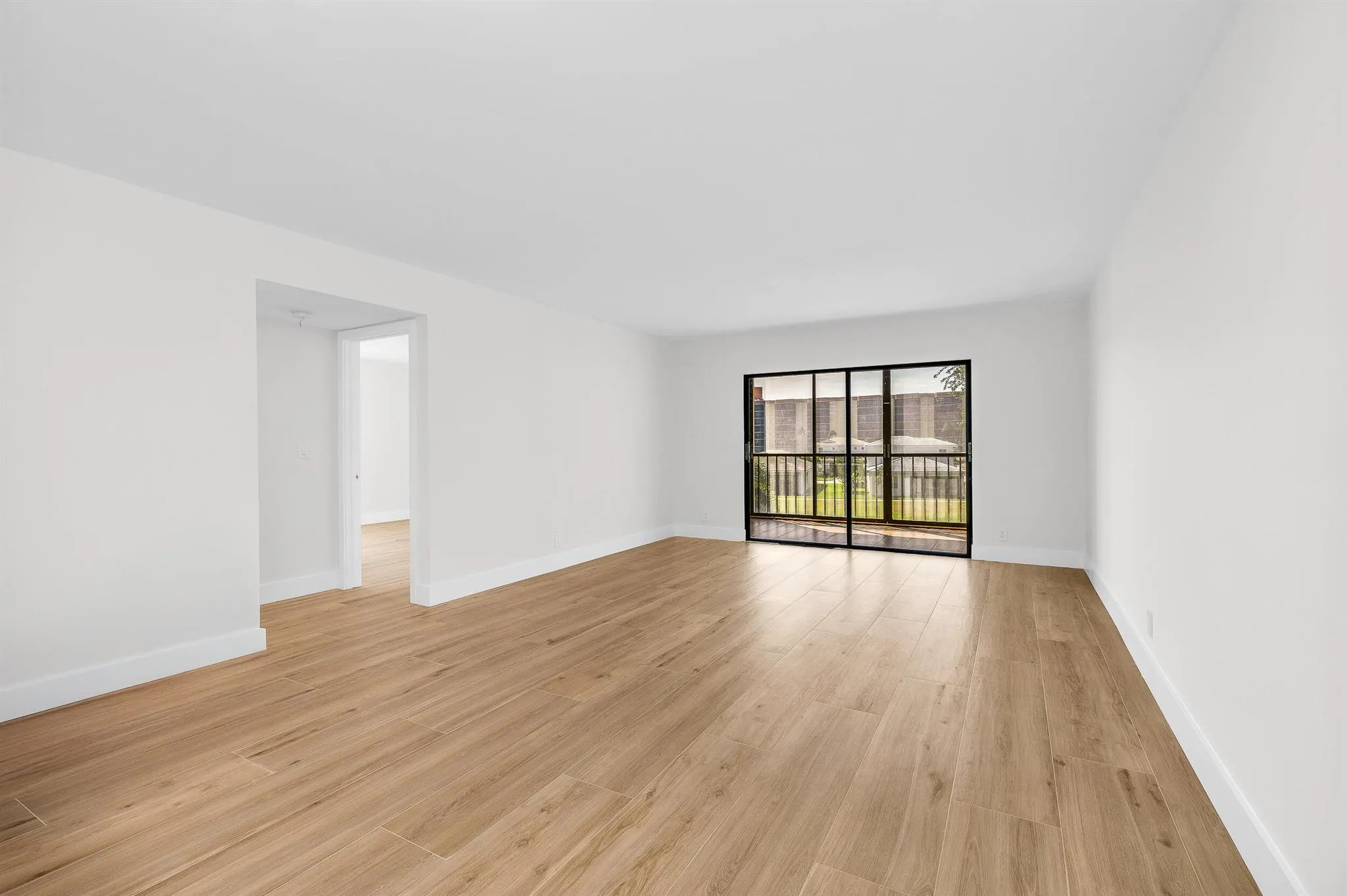 7290 Kinghurst Drive, #301