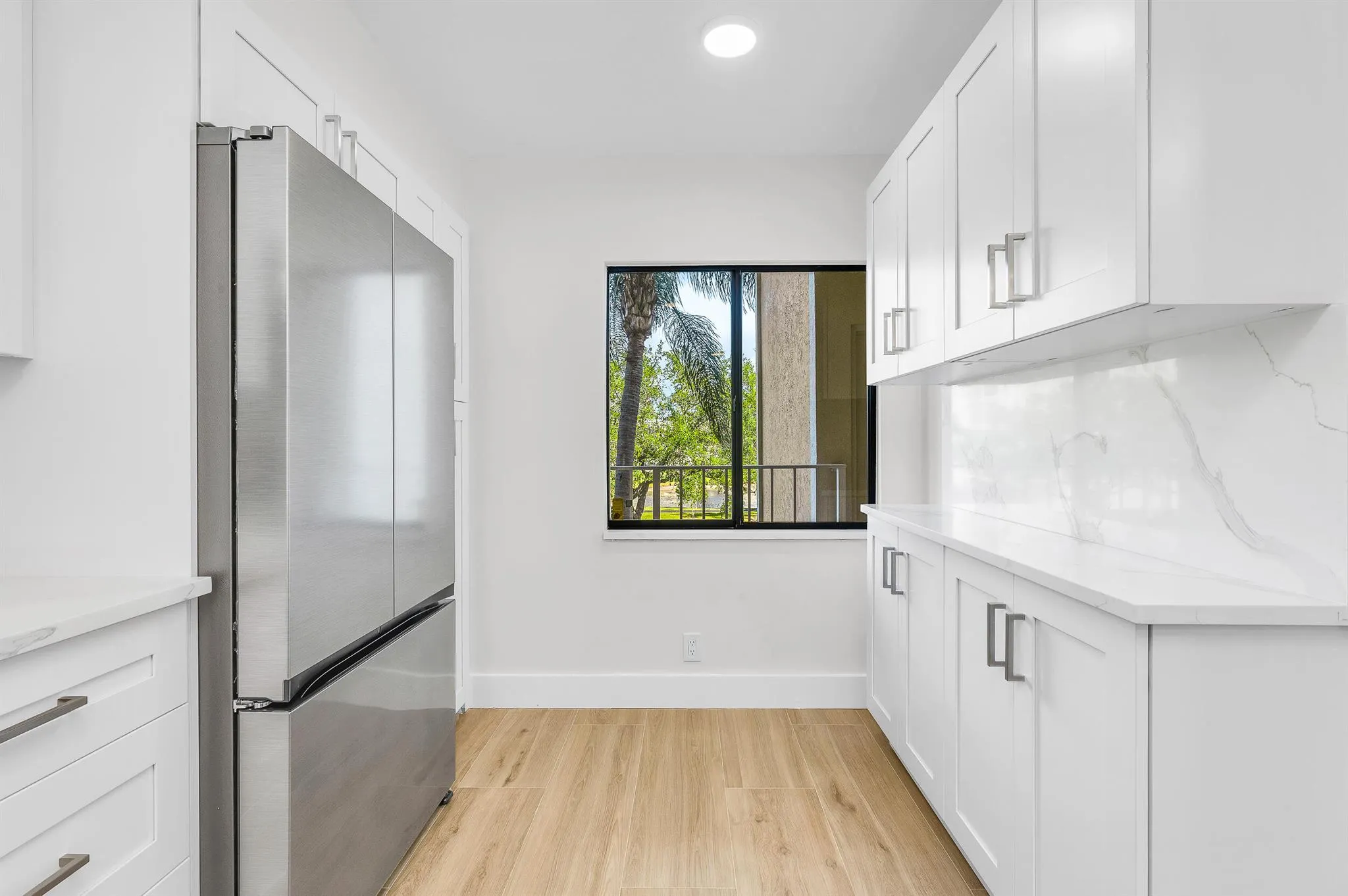 7290 Kinghurst Drive, #301