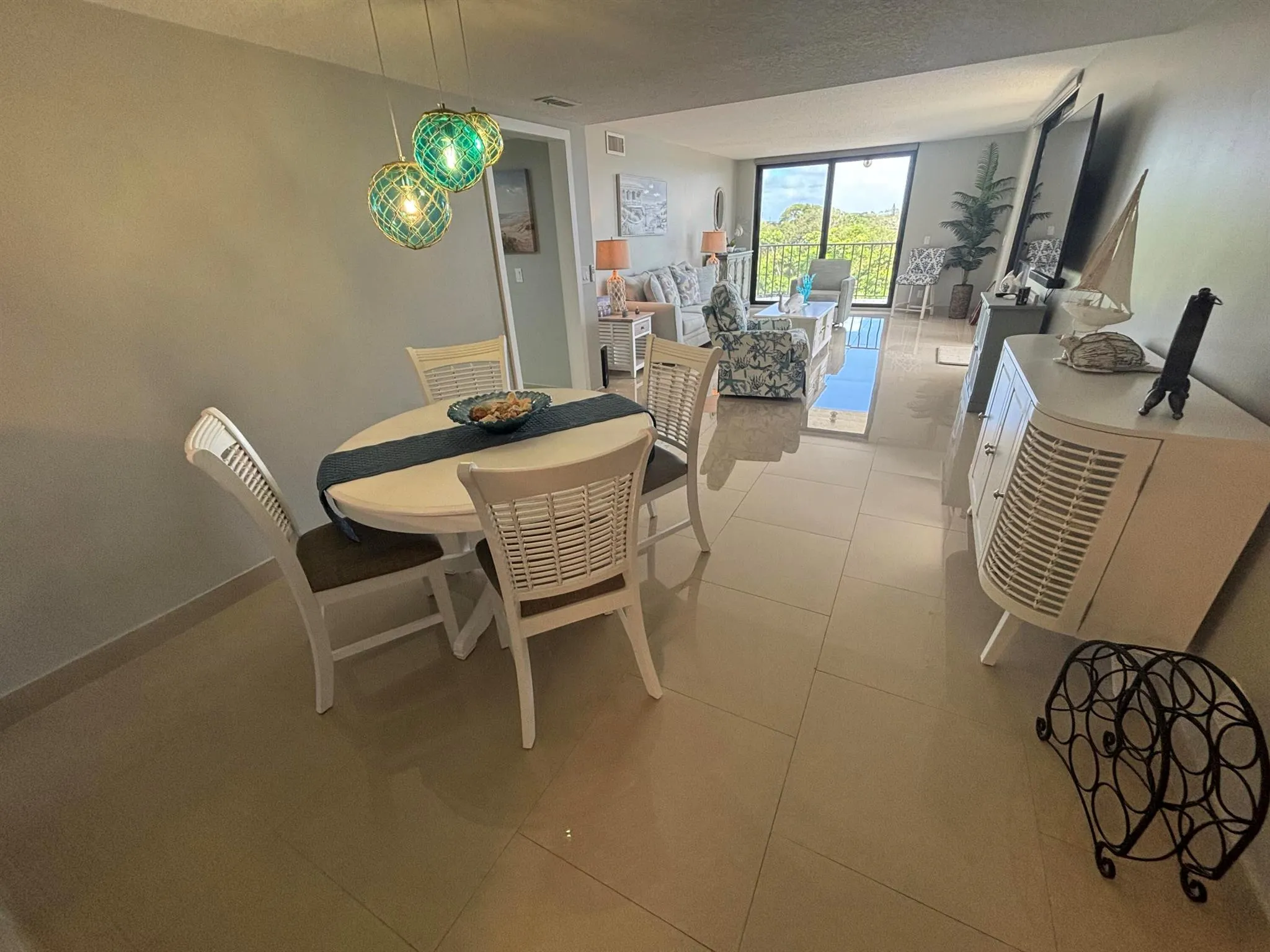 1202 S Lake Drive, #501
