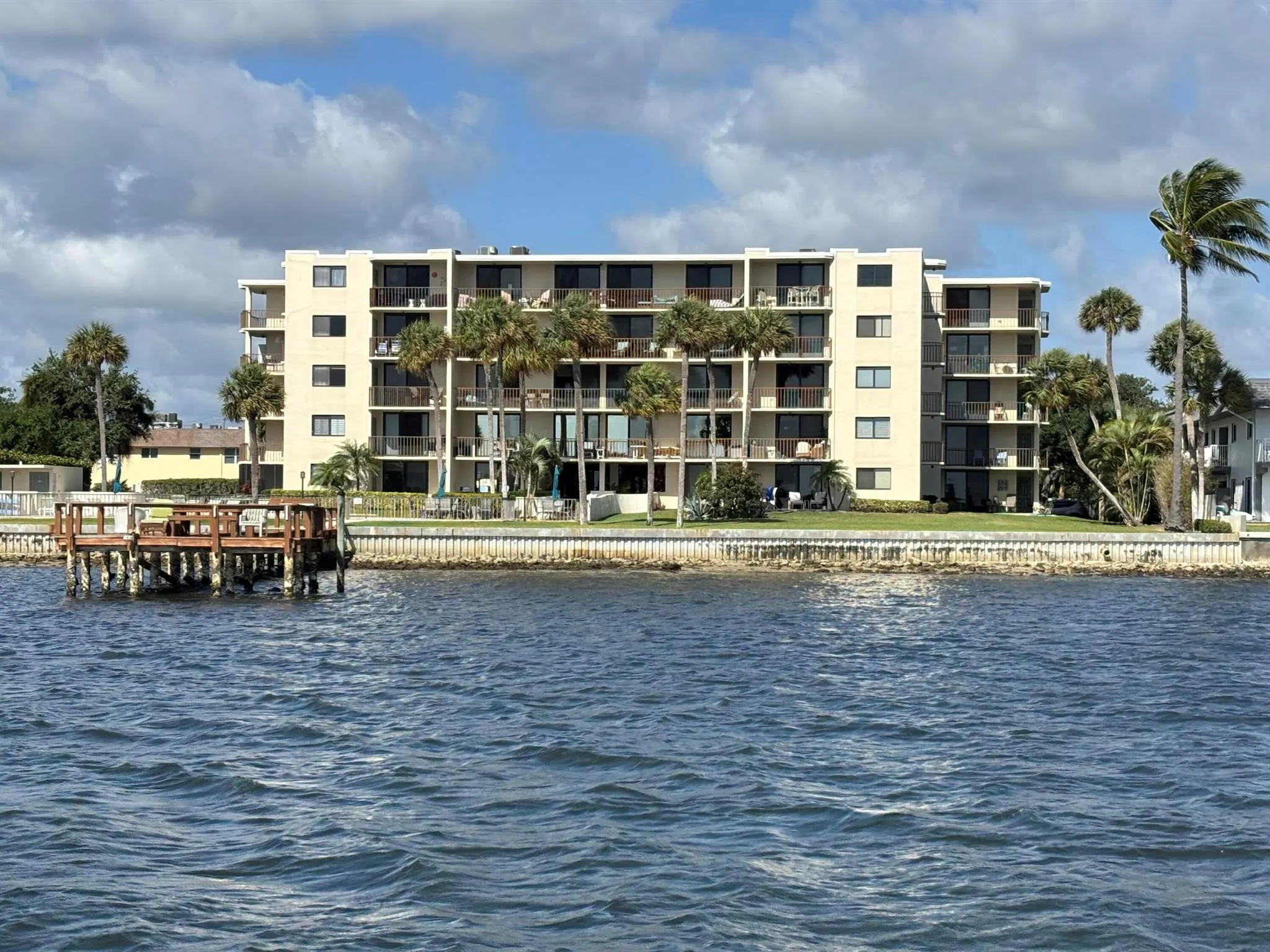 1202 S Lake Drive, #501