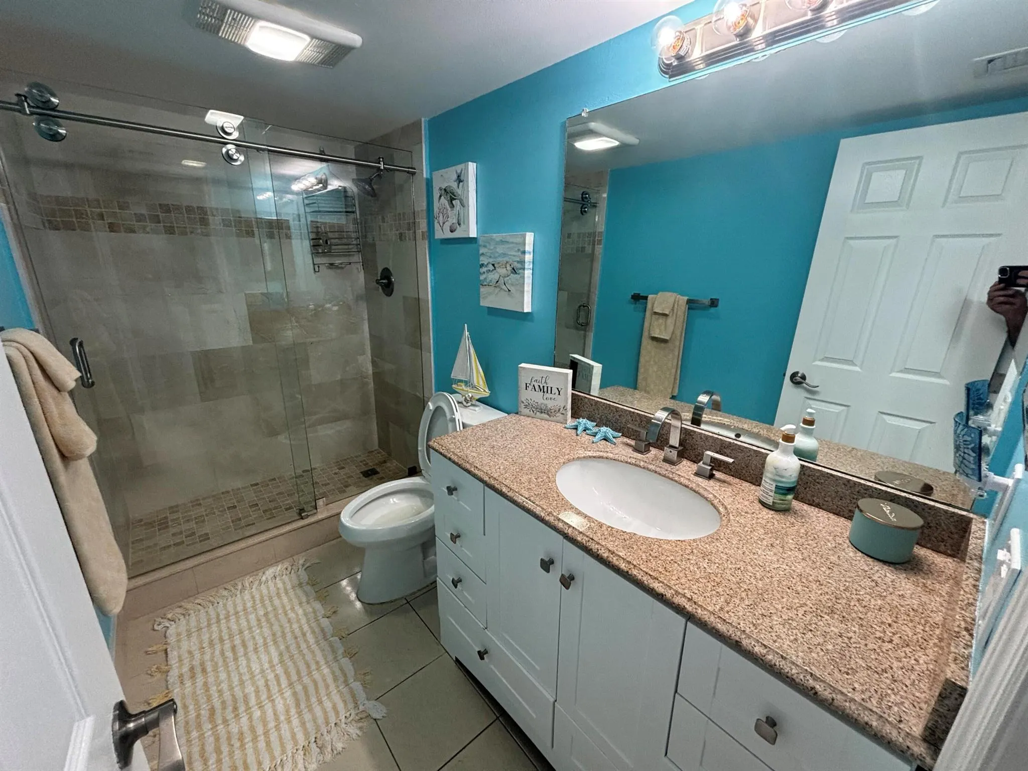 1202 S Lake Drive, #501