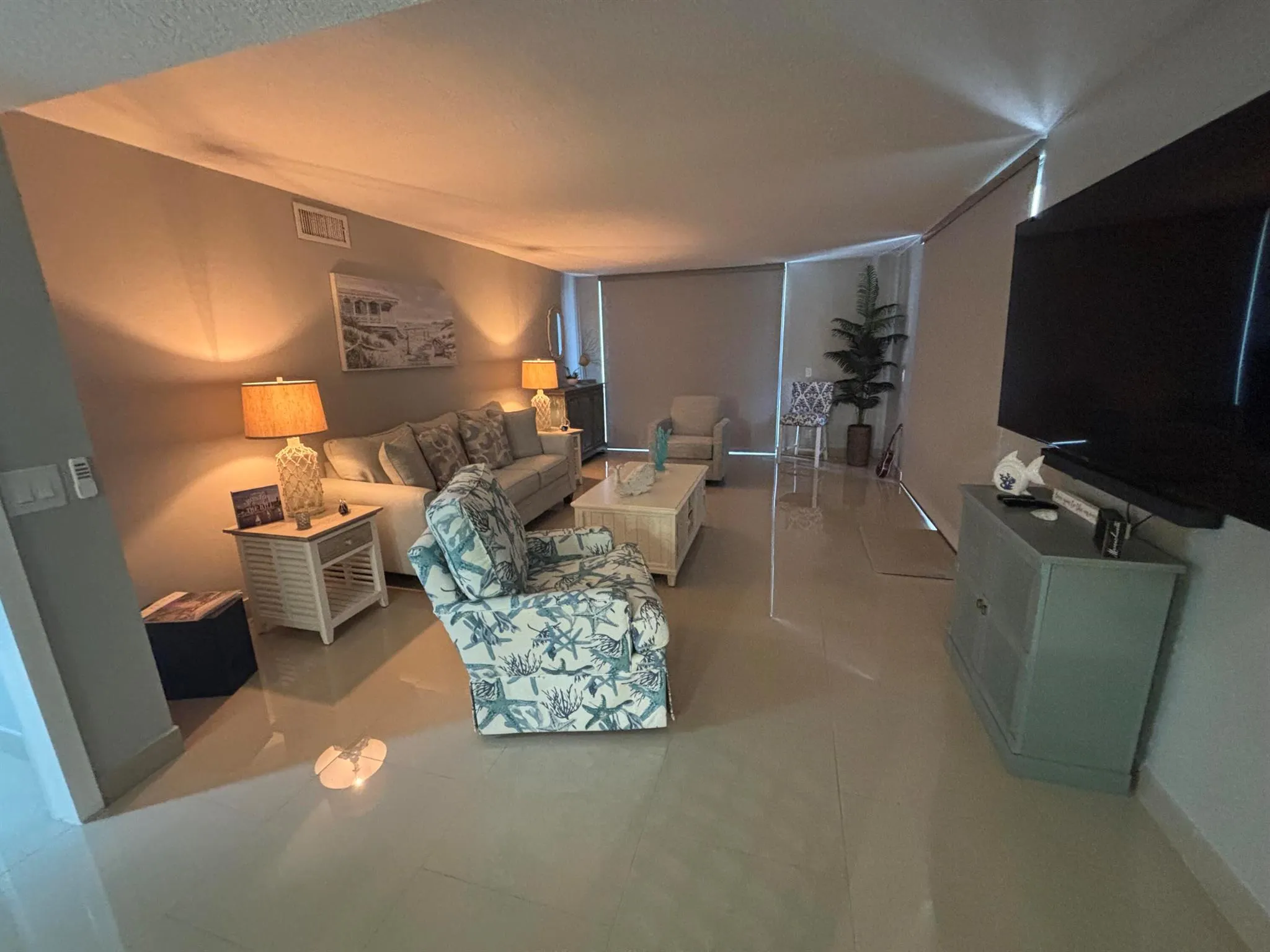1202 S Lake Drive, #501