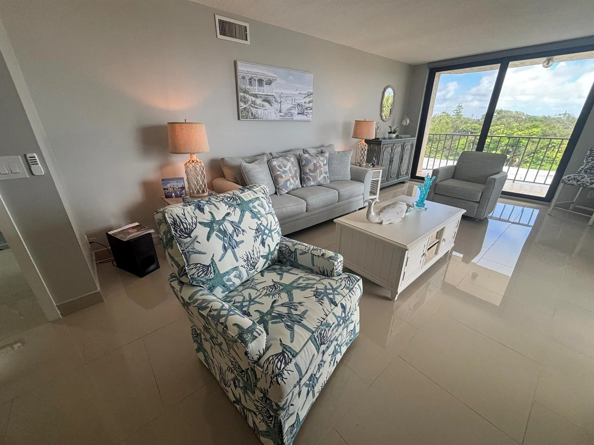 1202 S Lake Drive, #501