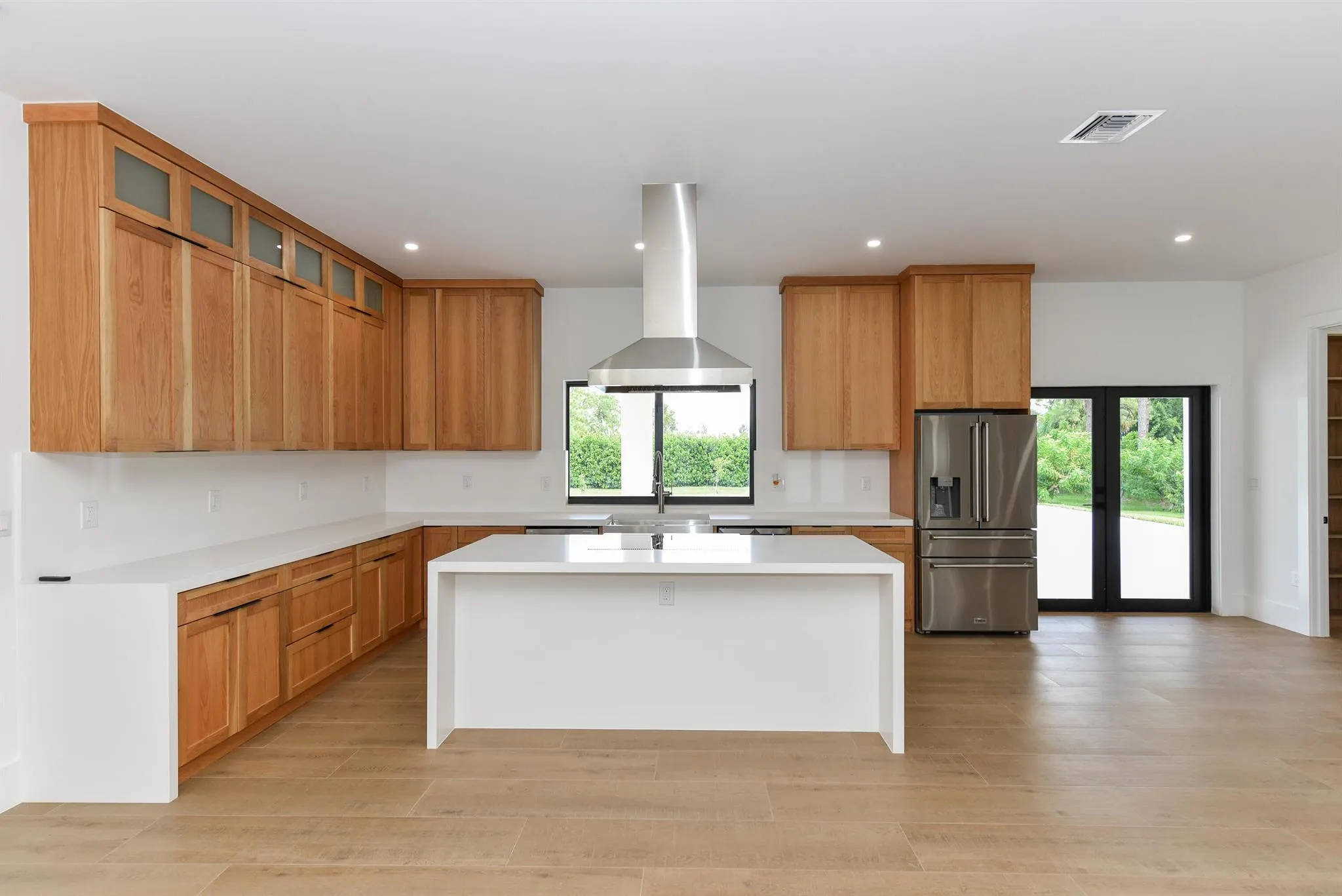 11145 68th Street N