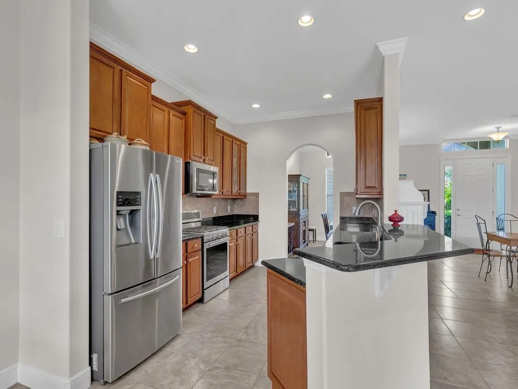 1340 S Village Square