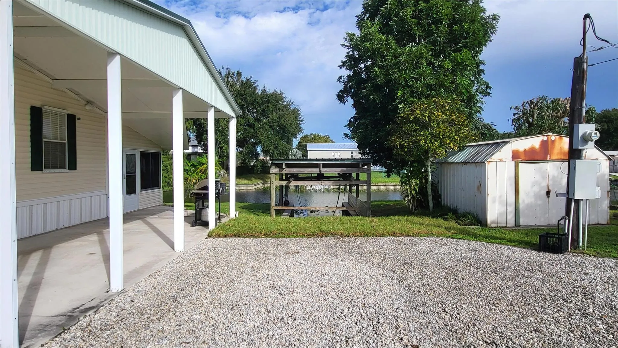 1118 Trout Street