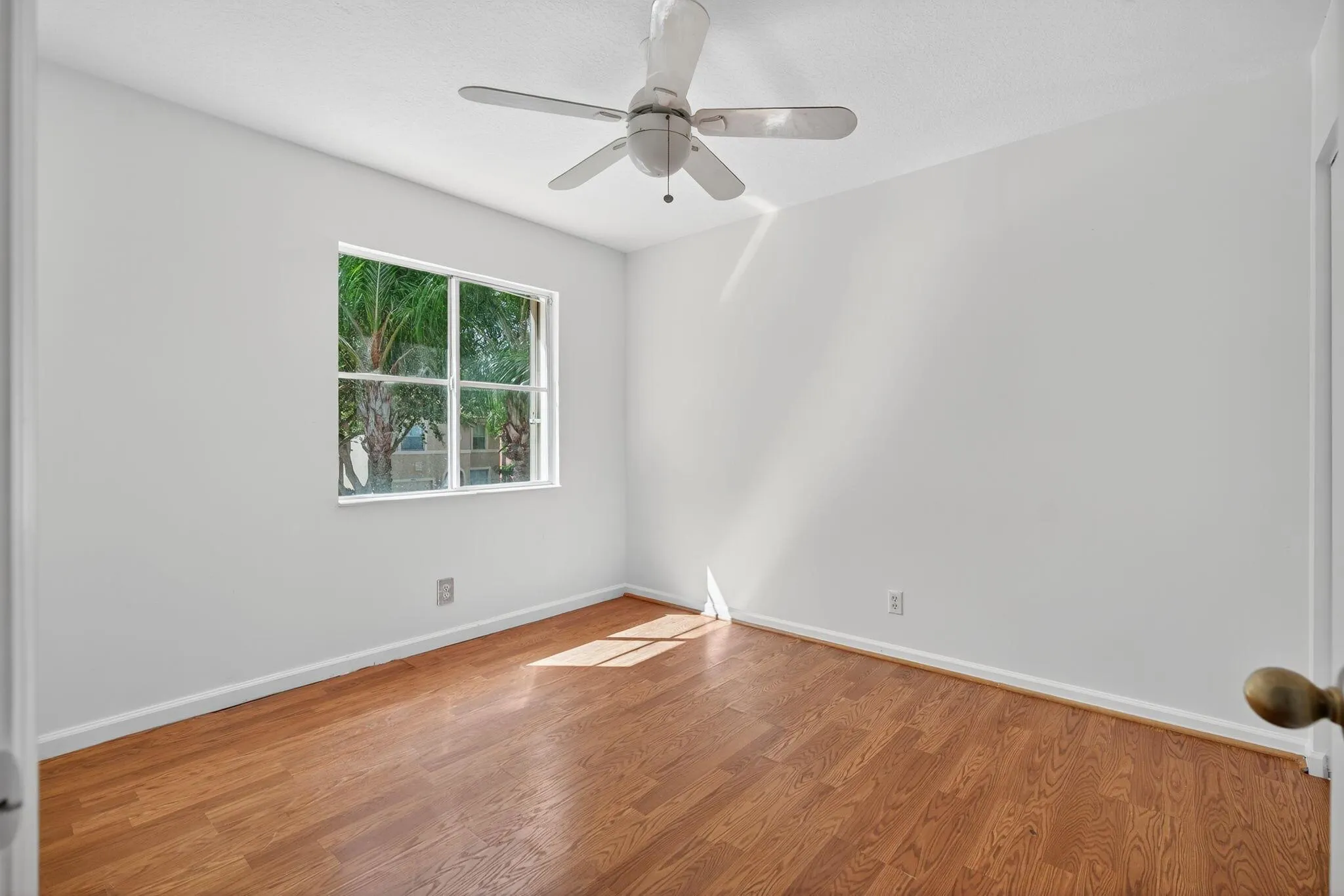 4083 Lake Tahoe Circle
