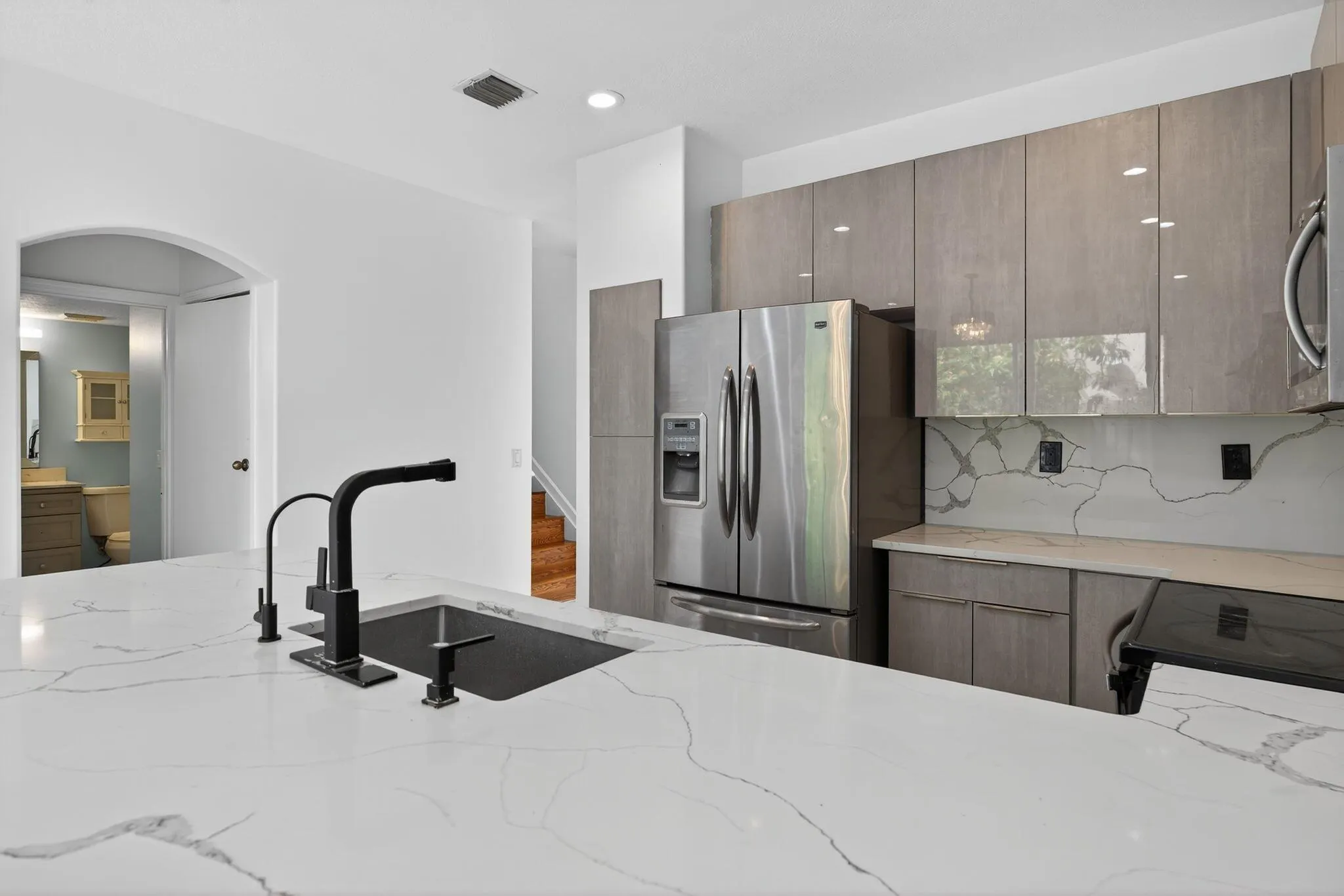 4083 Lake Tahoe Circle