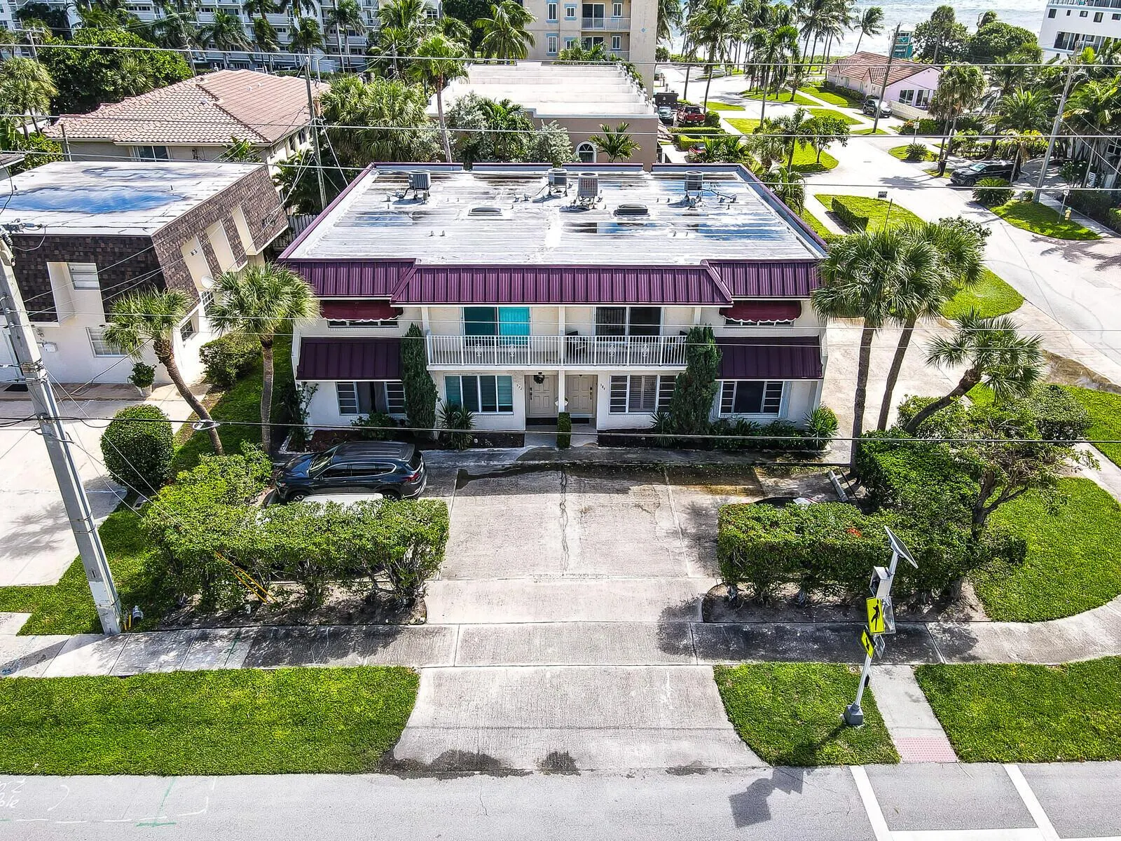 584 SE 20th Avenue, #2