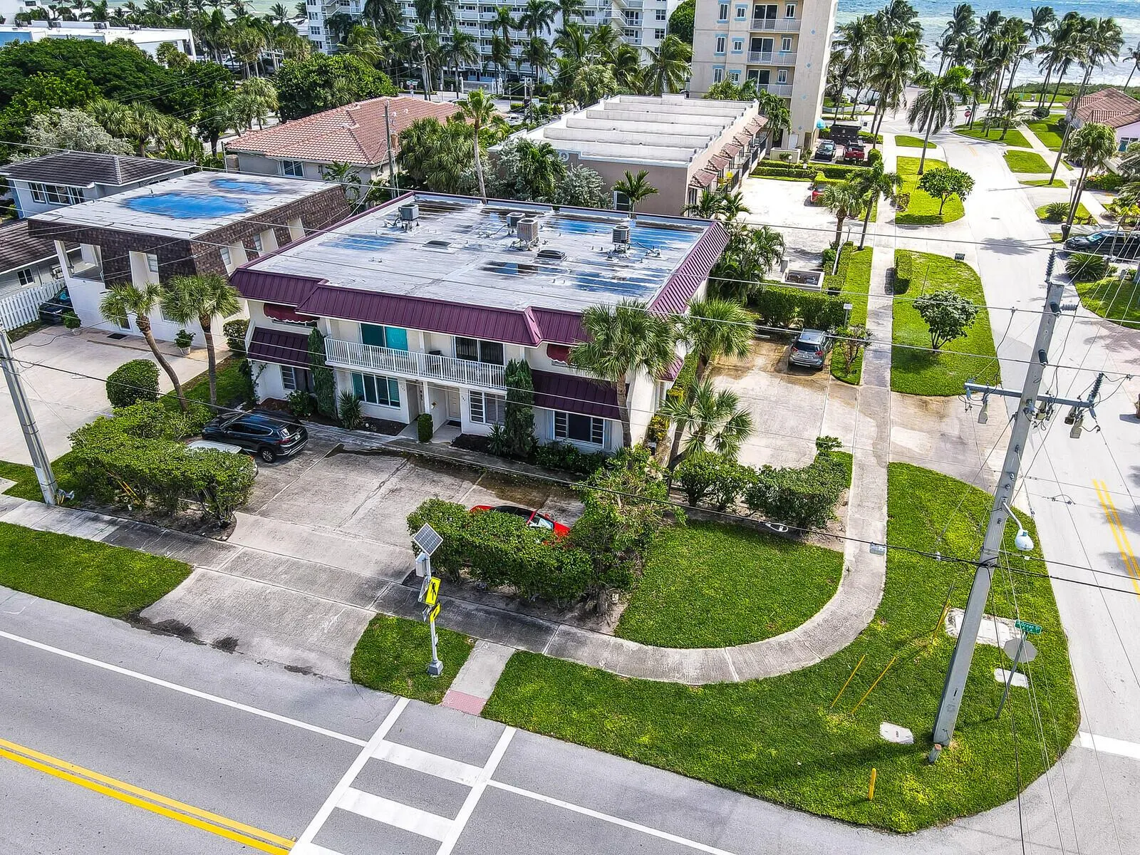 584 SE 20th Avenue, #2
