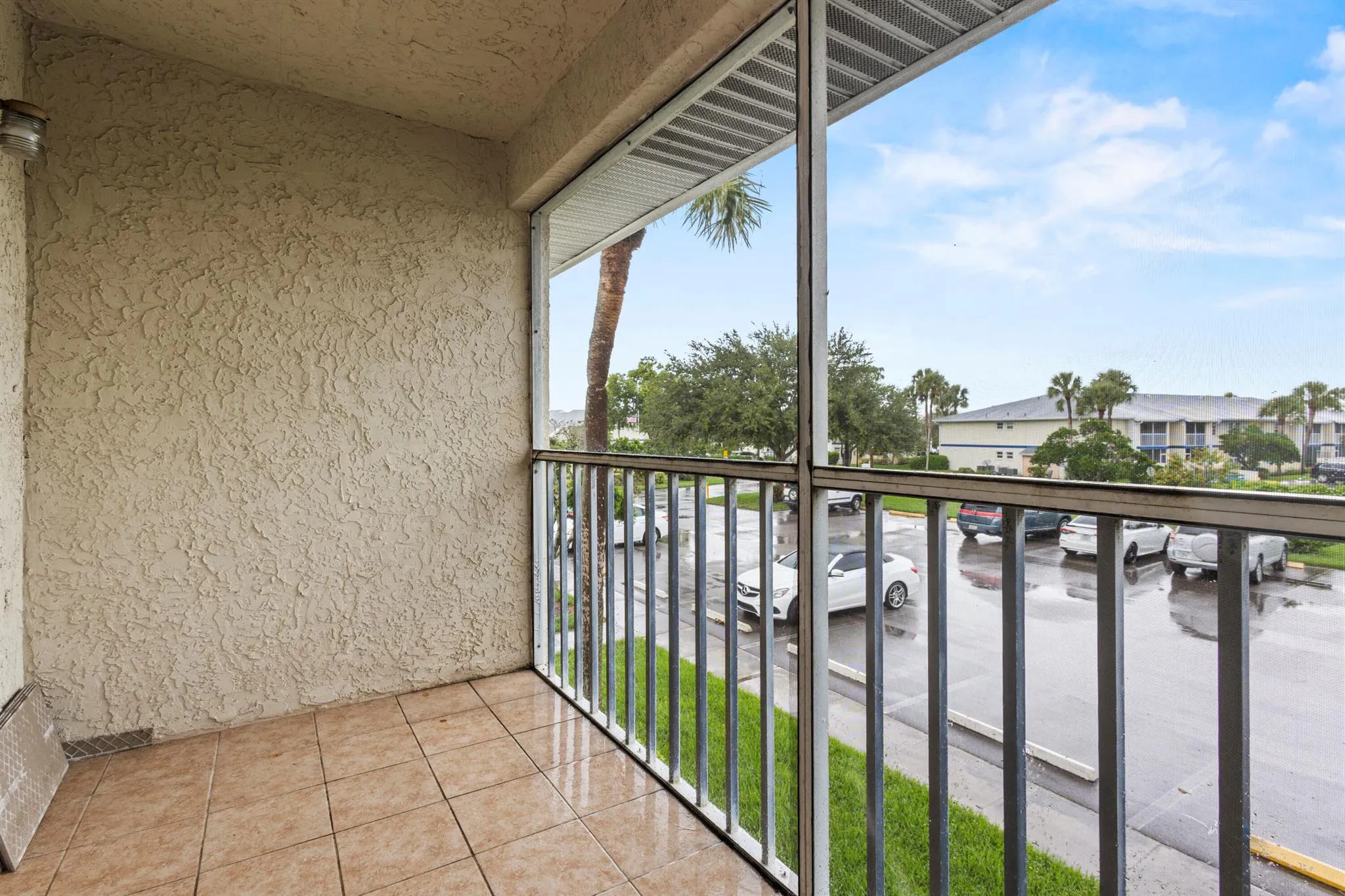 1507 SE Royal Green Circle, #T203